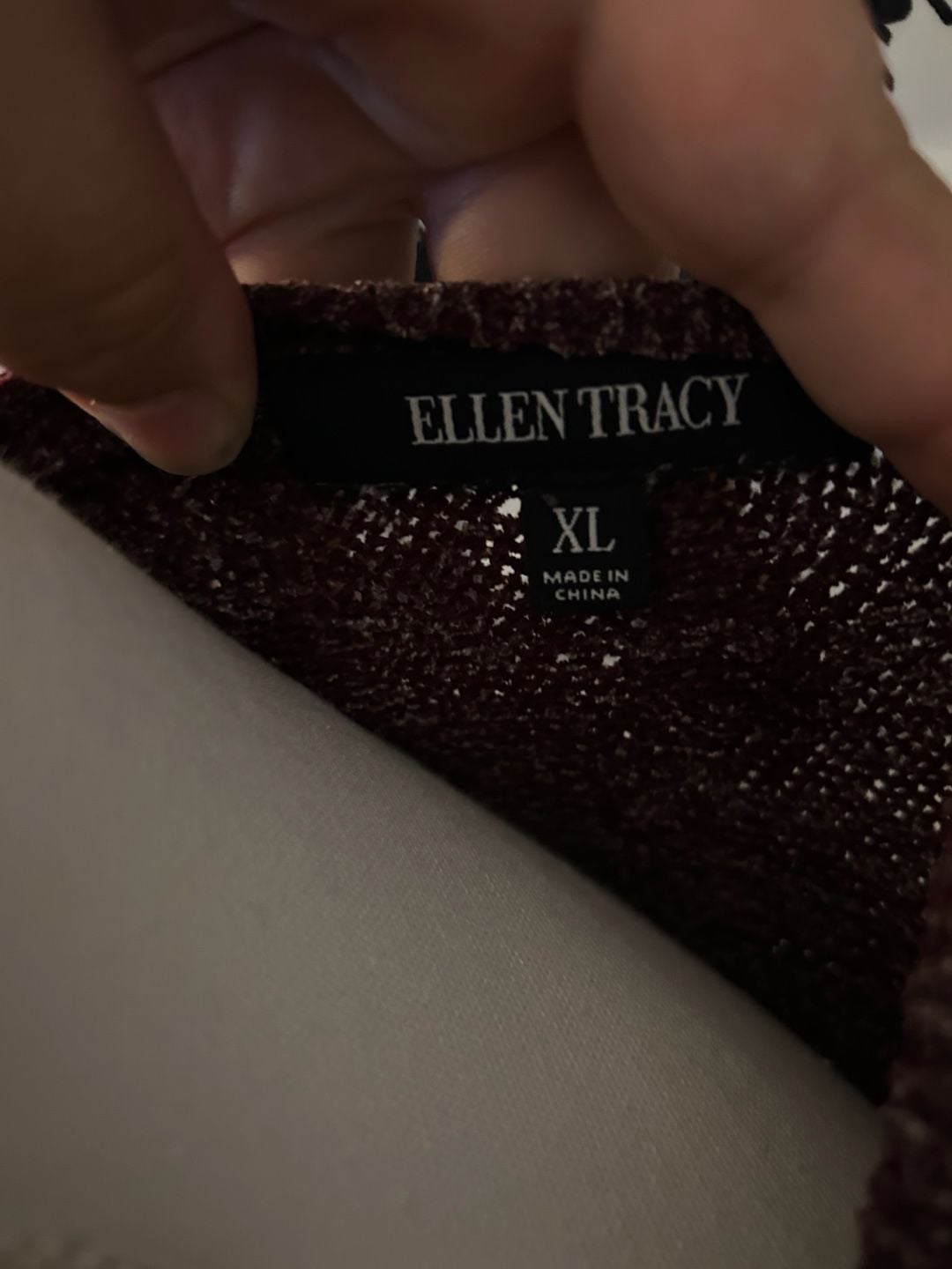 Ellen Tracy Sweater Size XL Burgundy Crew Neck Long Sleeve 7