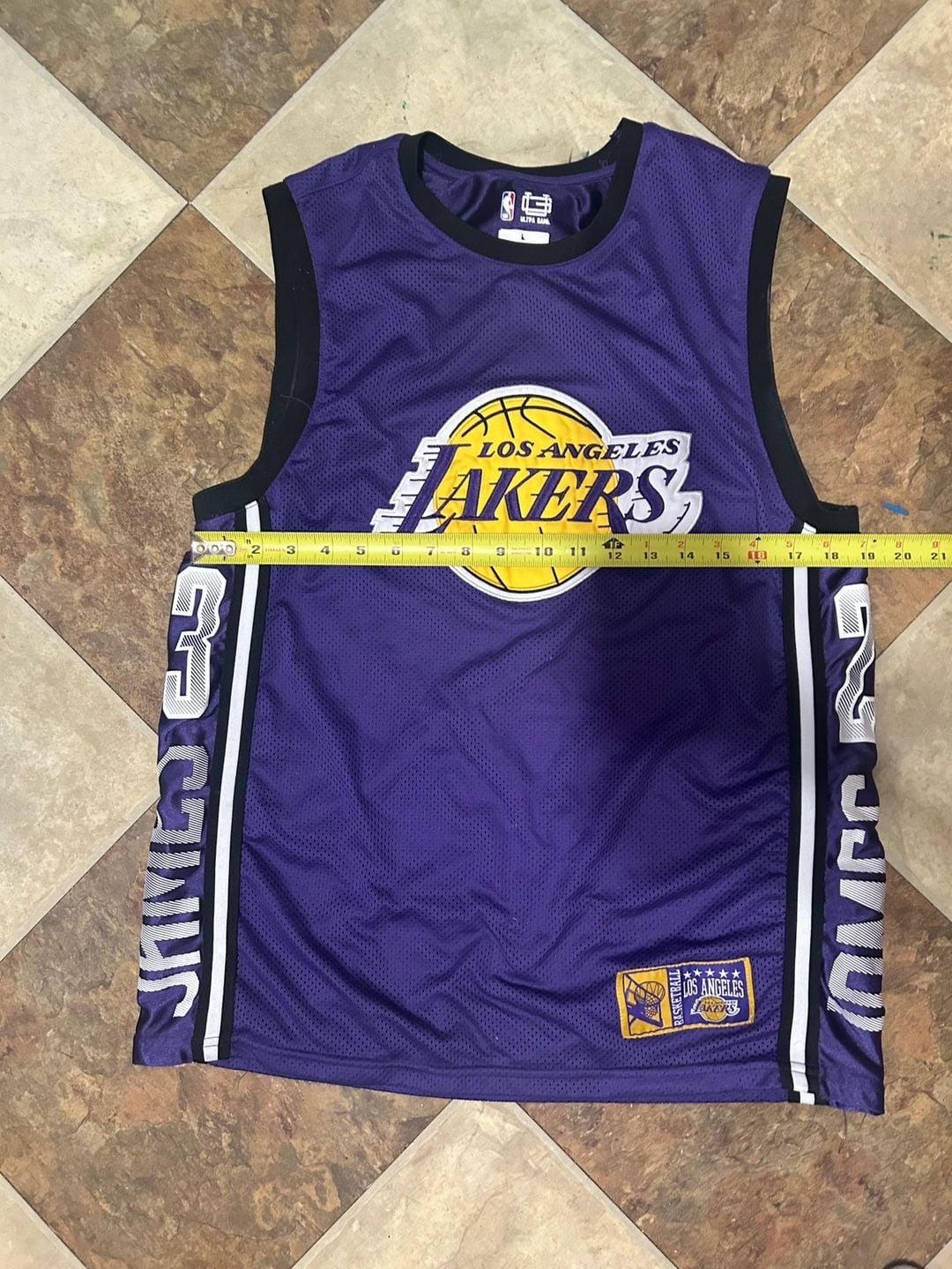 Ultra Game NBA Los Angeles Lakers LeBron James Jersey Size L 5