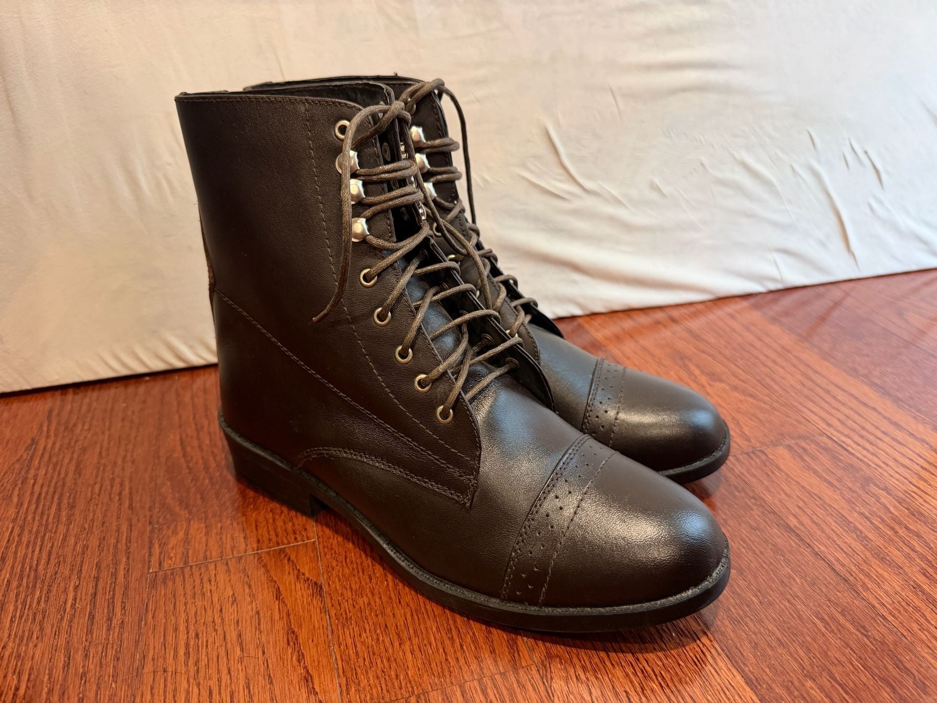 Dublin Lace-Up Boots Size US 9 Brown Leather Cap Toe 2