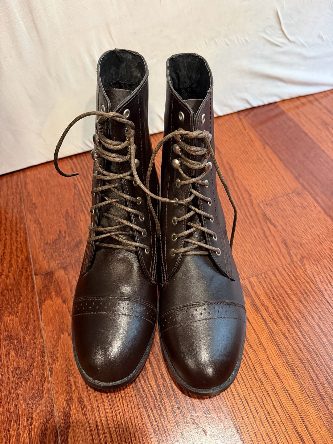 Dublin Lace-Up Boots Size US 9 Brown Leather Cap Toe 6