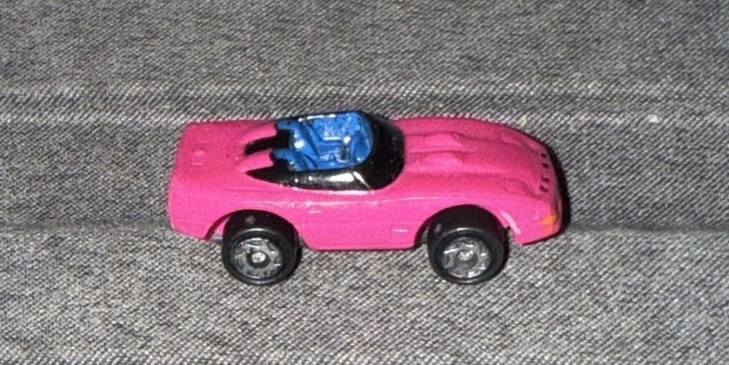 Micro Machines Callaway Chevy Corvette CR-1 Pink Convertible 1