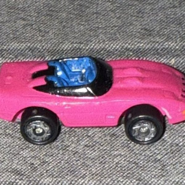 Micro Machines Callaway Chevy Corvette CR-1 Pink Convertible
