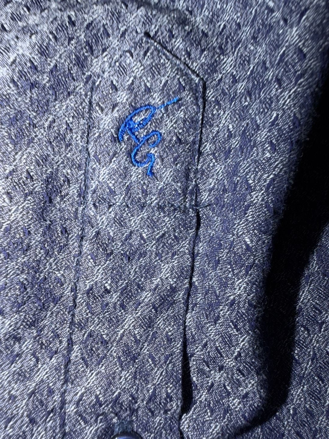 Robert Graham Shirt Size L Classic Fit Geometric Print Long Sleeve Button Up 10