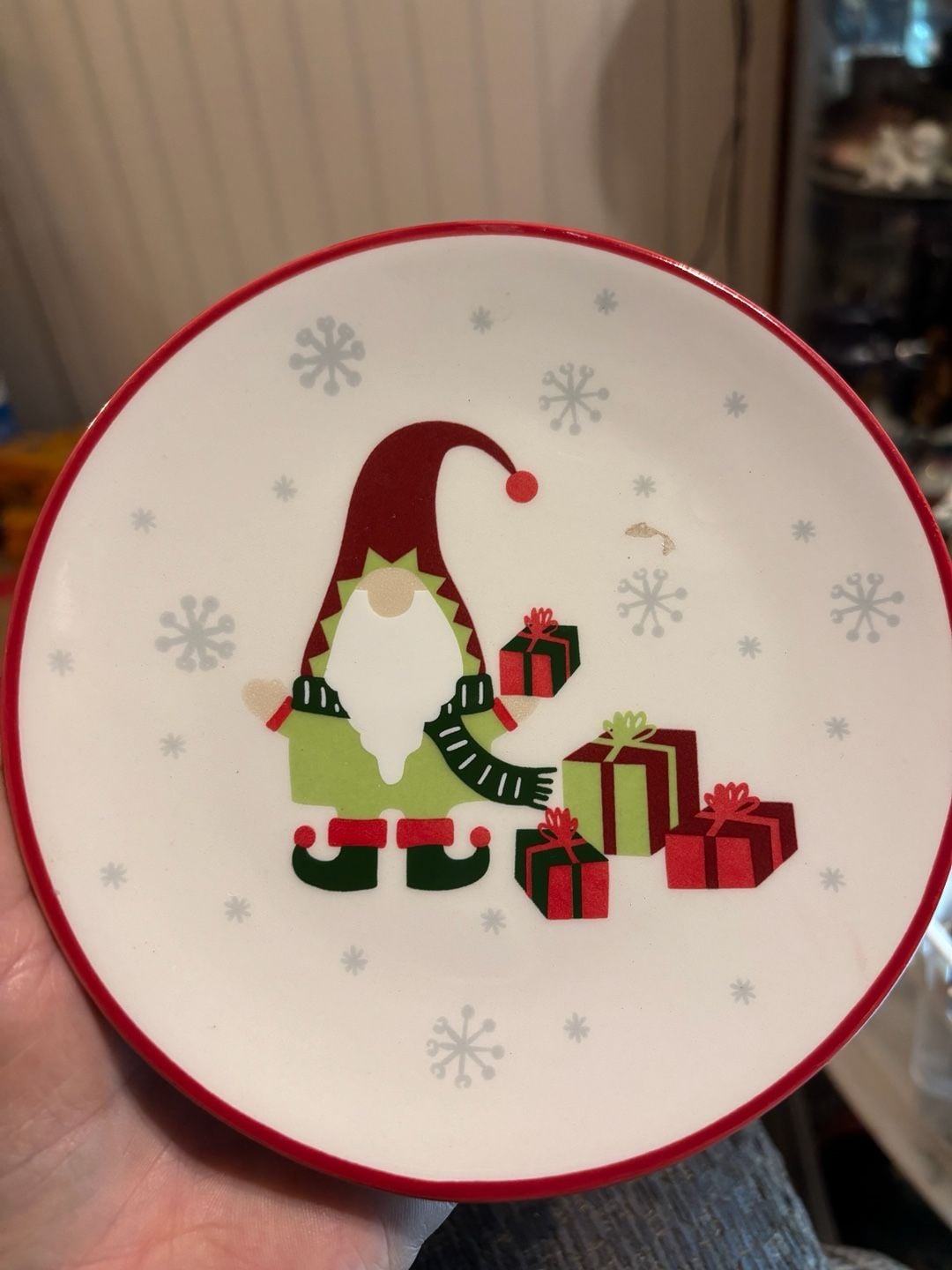 Envogue Holiday Collection Christmas Gnome 6" Dessert Plates 2