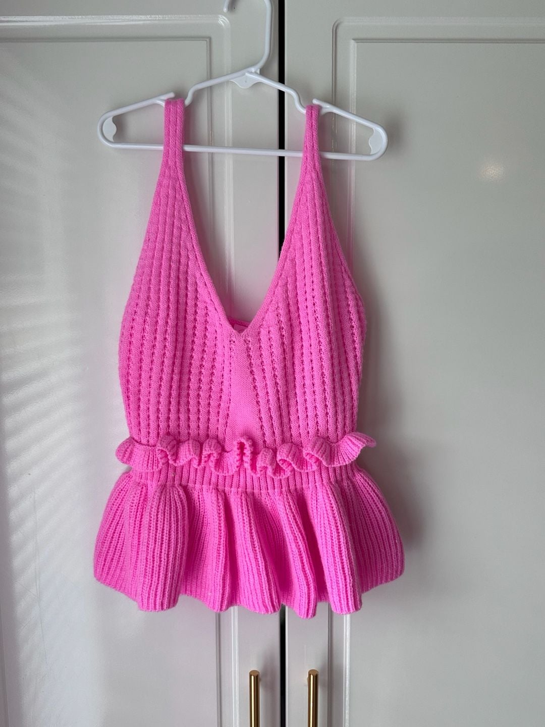 Pink Lily Knitted Halter Top Size S Hot Pink Peplum Ruffle Hem 2
