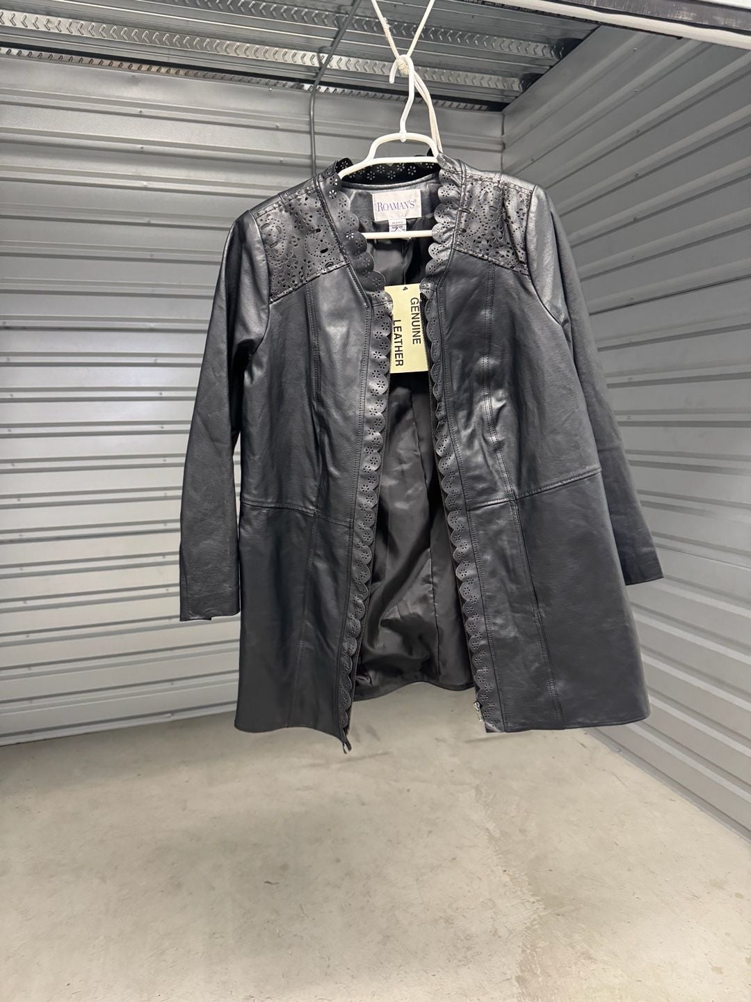 Roaman's Leather Jacket Size 14W Black Cutwork Scalloped Edge 2