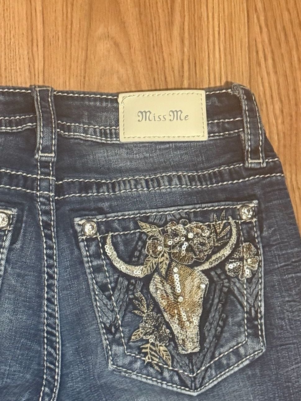 Miss Me Jeans Size 25 Blue Denim Skull Embellished Bootcut 7