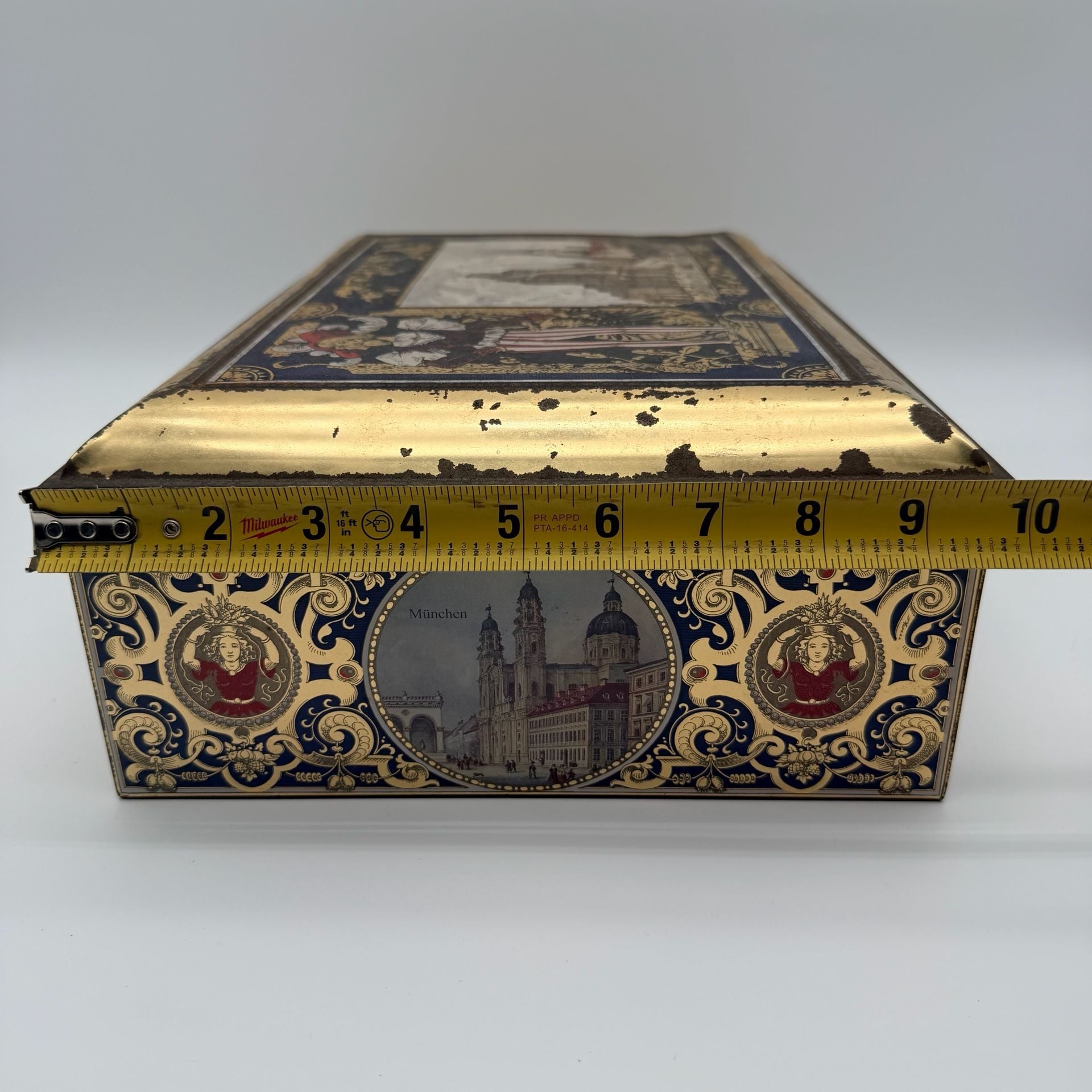 Henry Lambertz Vintage 1998 German Cityscape Metal Storage Tin Box 15