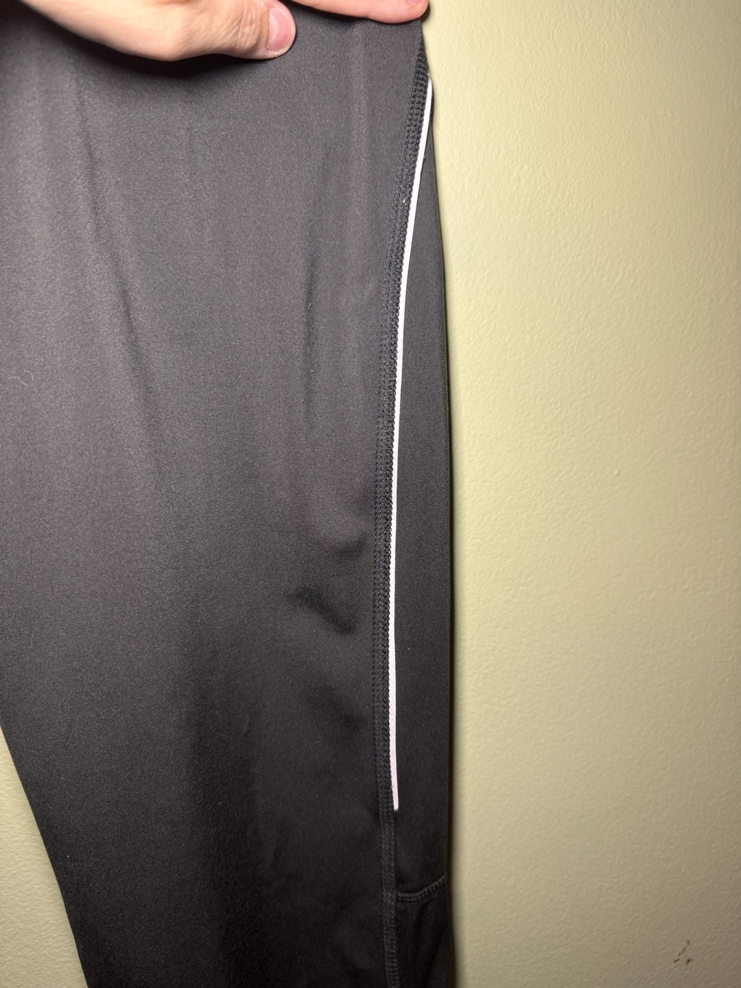 Salomon ActiLite Women’s L Black Running Leggings Reflective Zip Ankle 6