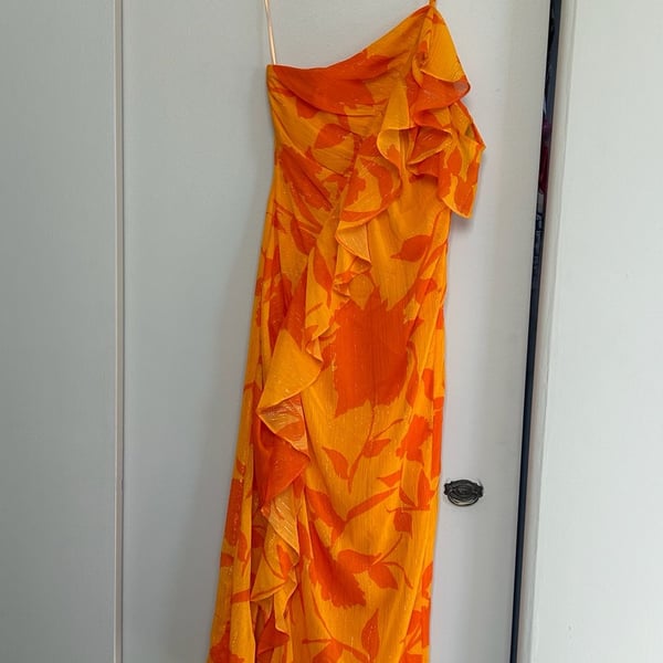 Taylor One Shoulder Maxi Dress Size 4 Orange Floral Ruffle Metallic