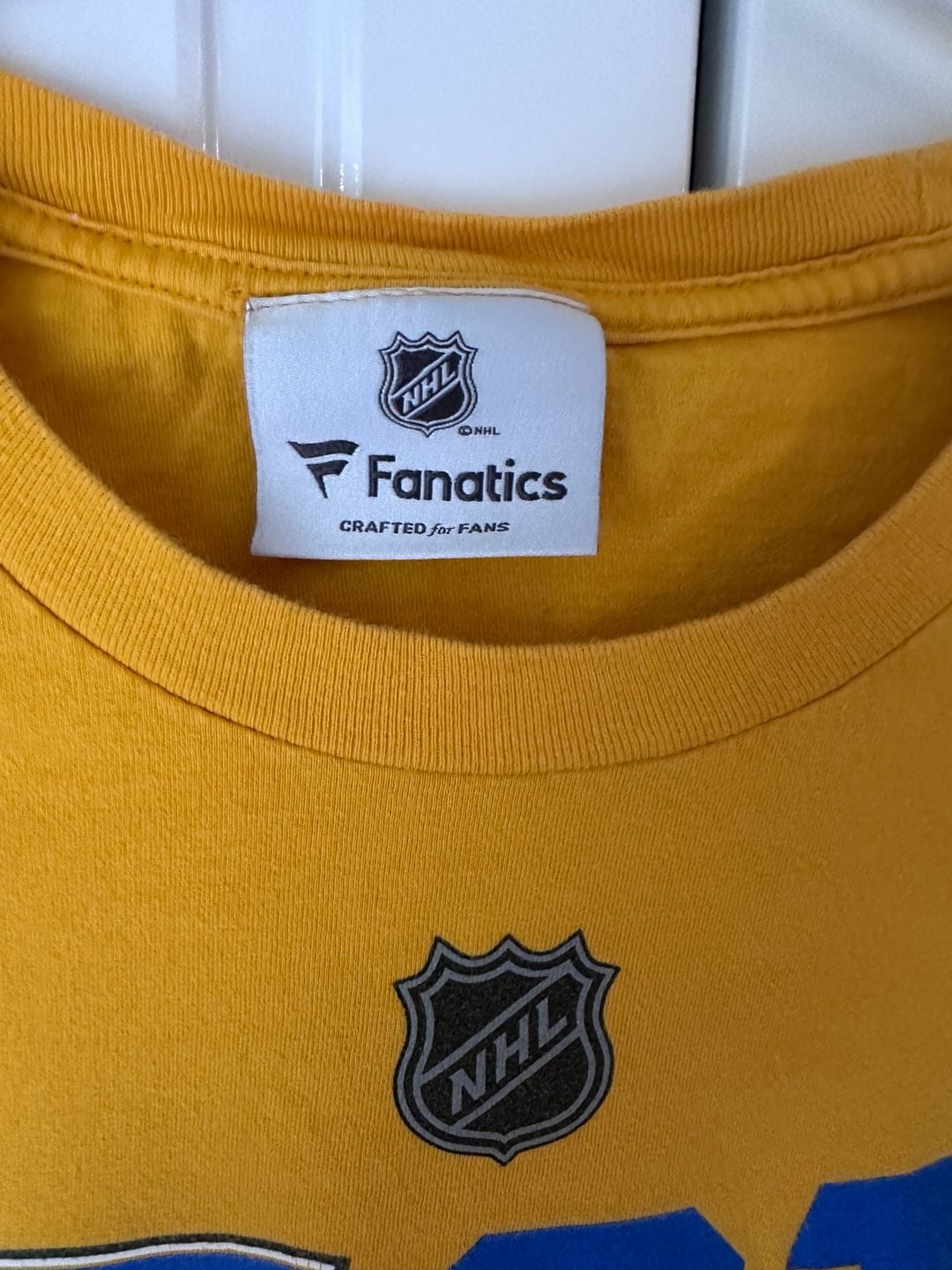 Fanatics St. Louis Blues STL Hockey T-Shirt Size Small Gold 4