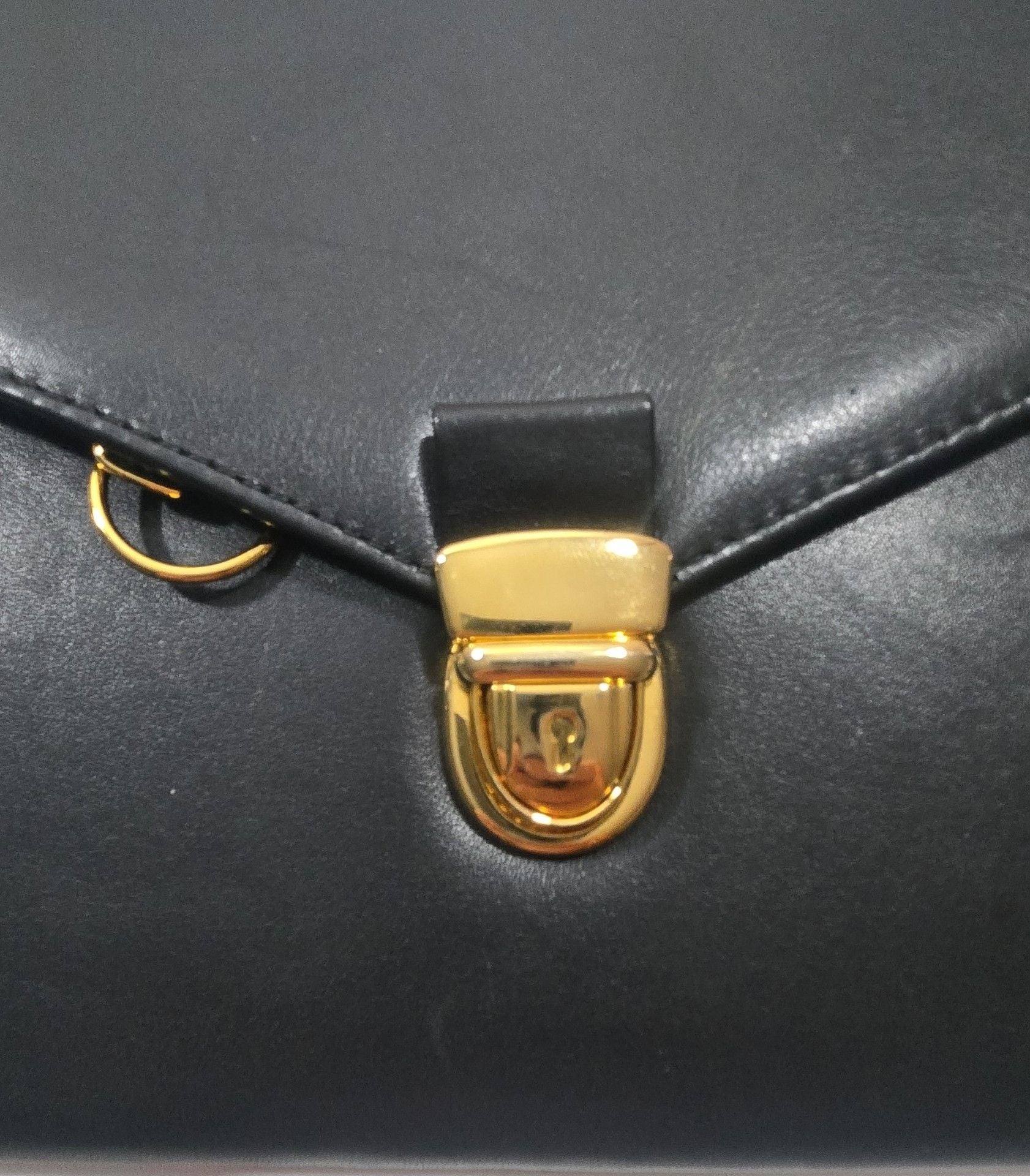 Diamicci Black Leather Crossbody Bag Gold Hardware 3