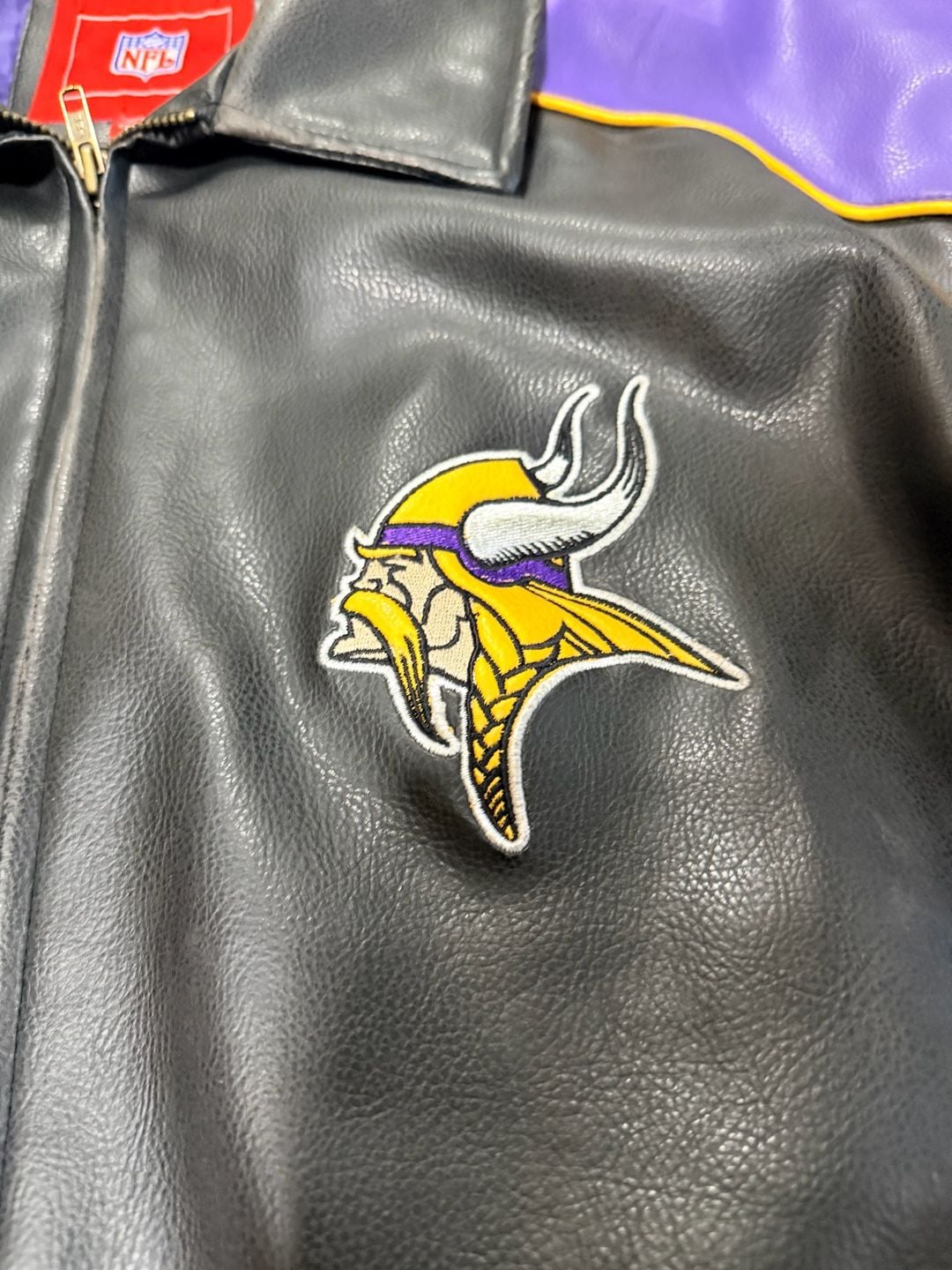 G-III Minnesota Vikings NFL Faux Leather Jacket Size 2XL 4
