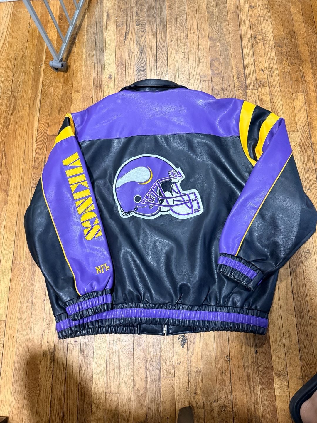 G-III Minnesota Vikings NFL Faux Leather Jacket Size 2XL 6