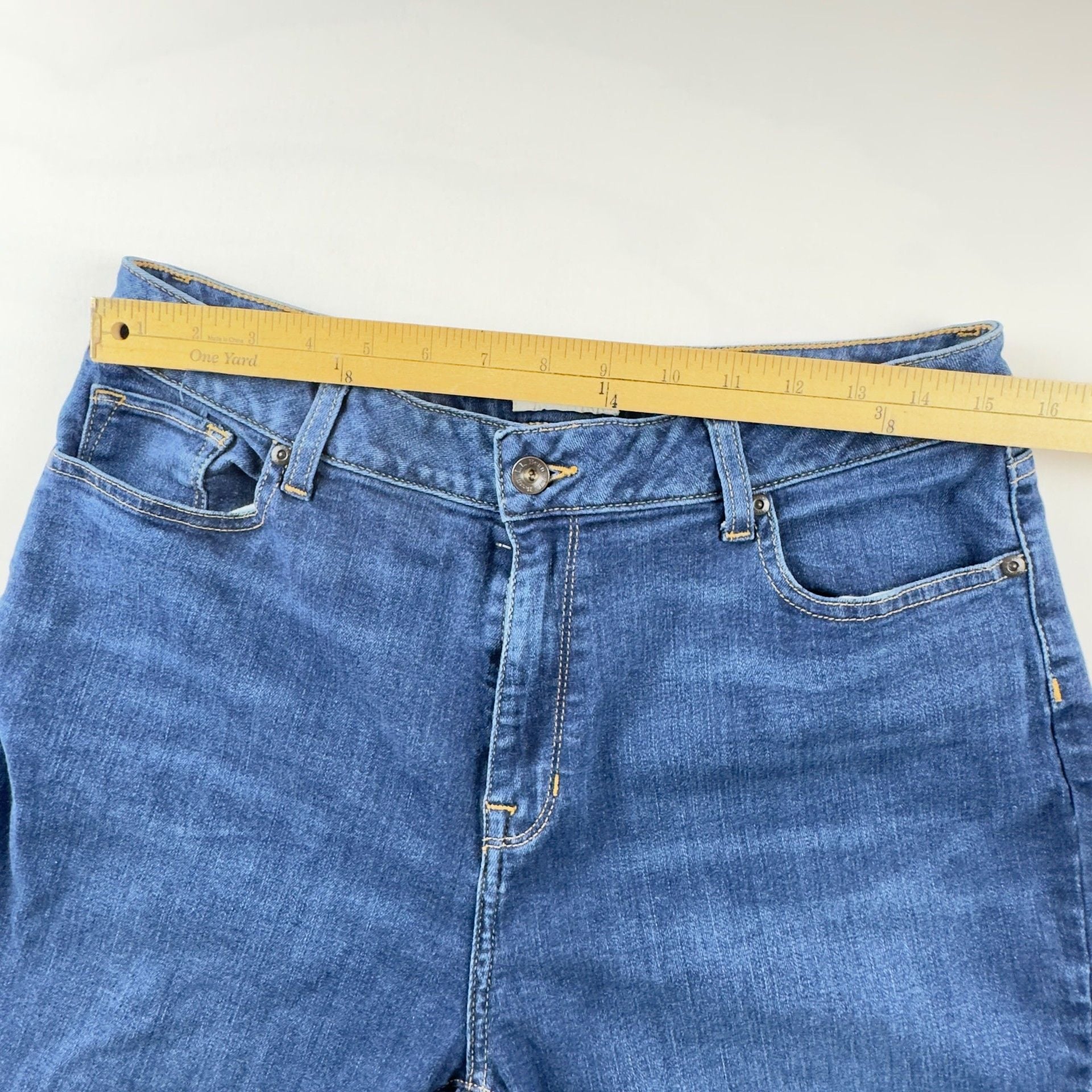 L.L. Bean Classic Fit Jeans Size 14 MT Blue Denim Raw Hem 6
