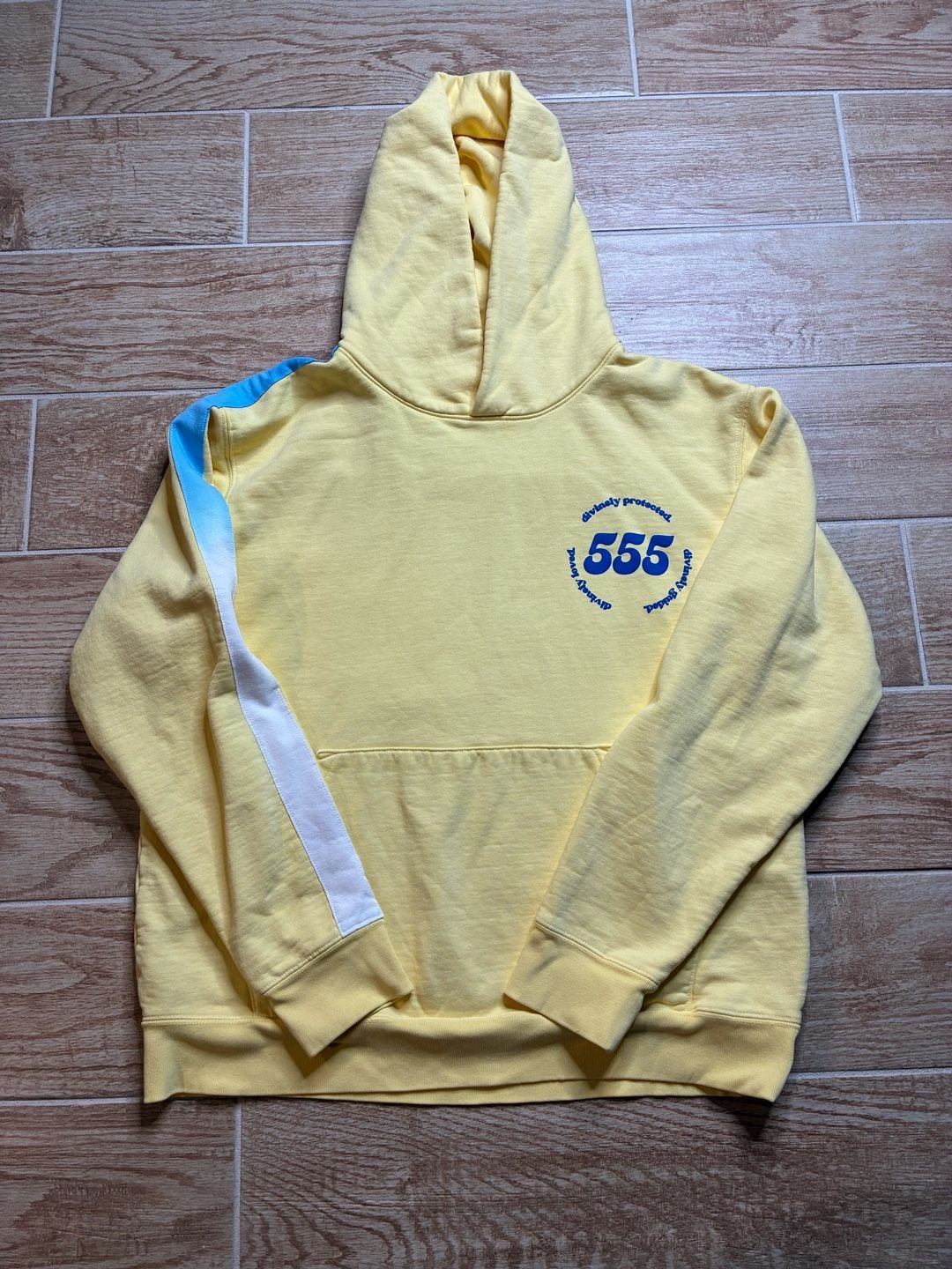 Galactic Federation Of Light 555 Hoodie Size M Yellow 2