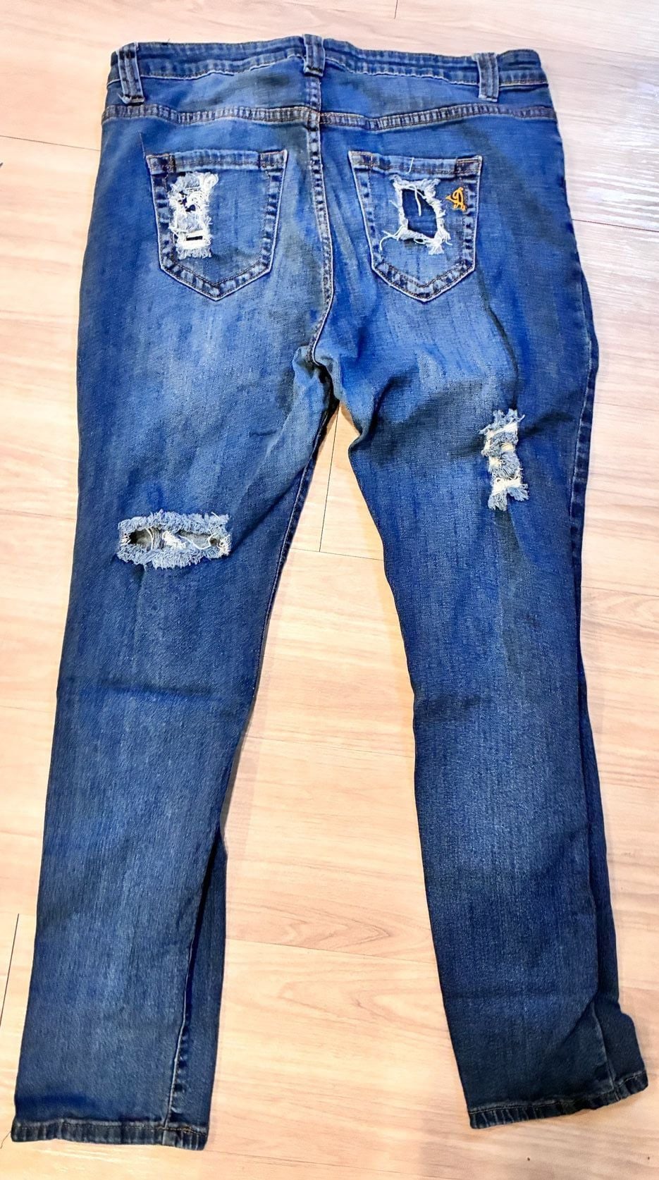 VIP Jeans Women’s 14W Distressed Ripped Skinny Jeans Medium Wash 3