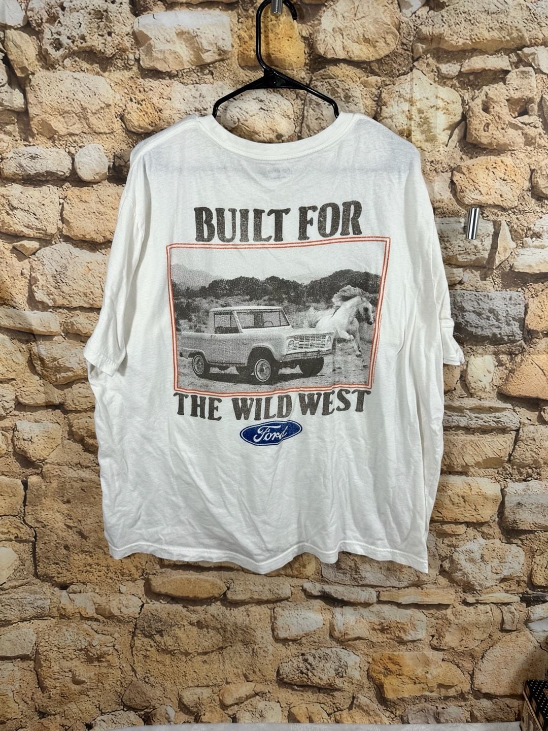 Old Navy Ford T-Shirt Size XXL White Built For The Wild West Graphic Tee 3