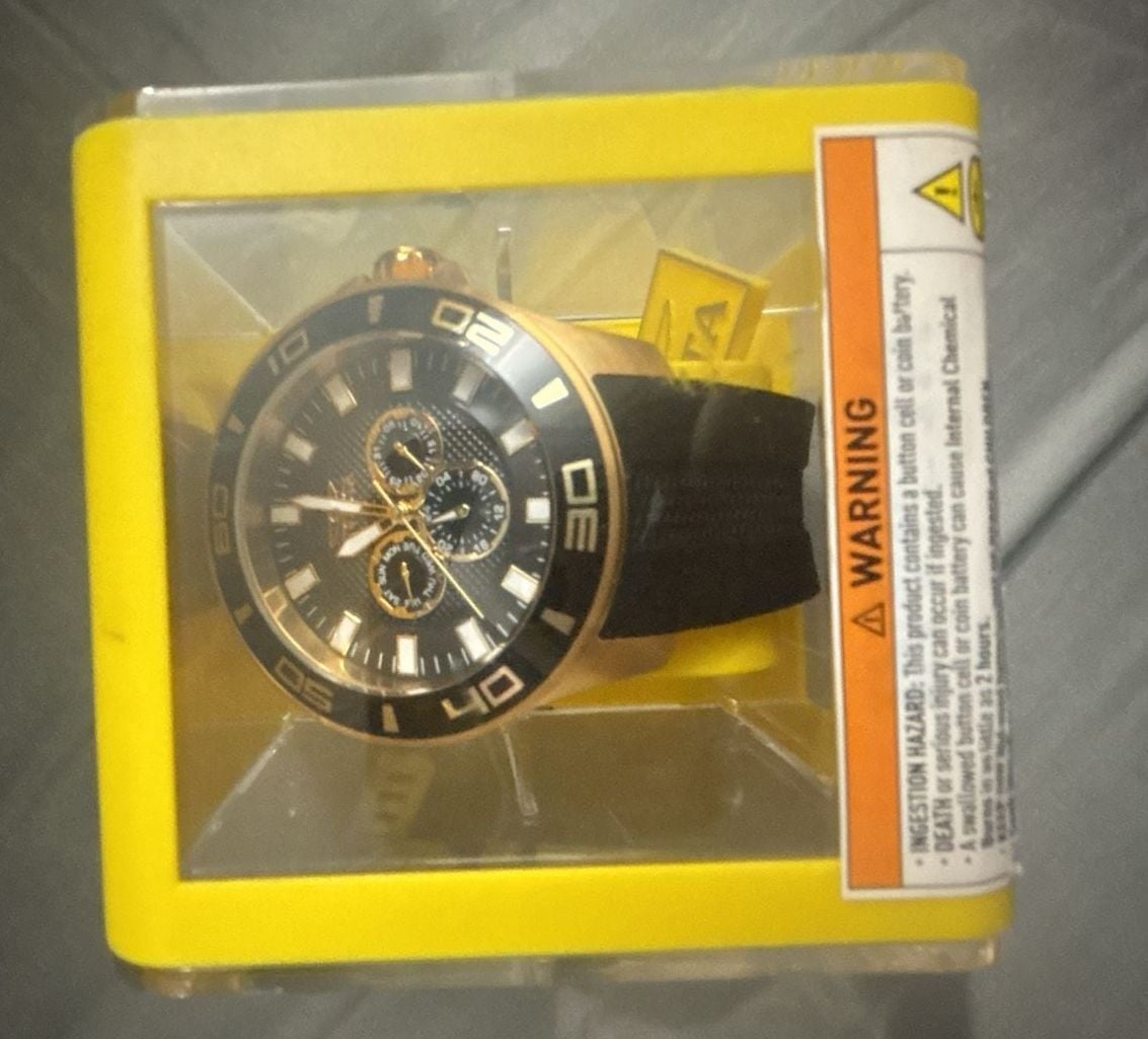 Invicta Pro Diver Chronograph Gold Black Watch New 1