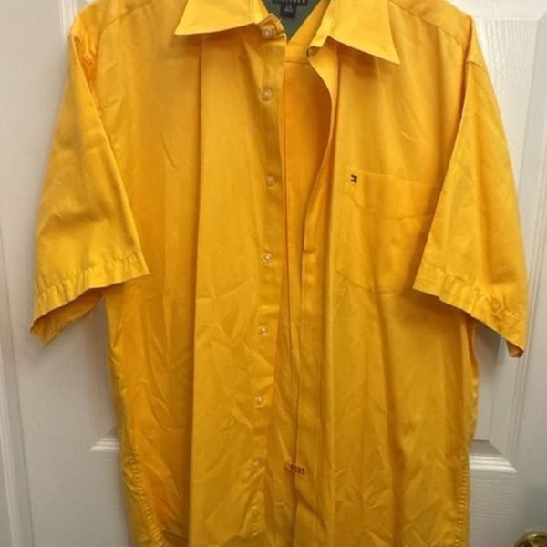 Tommy Hilfiger Button Down Shirt Size L Yellow