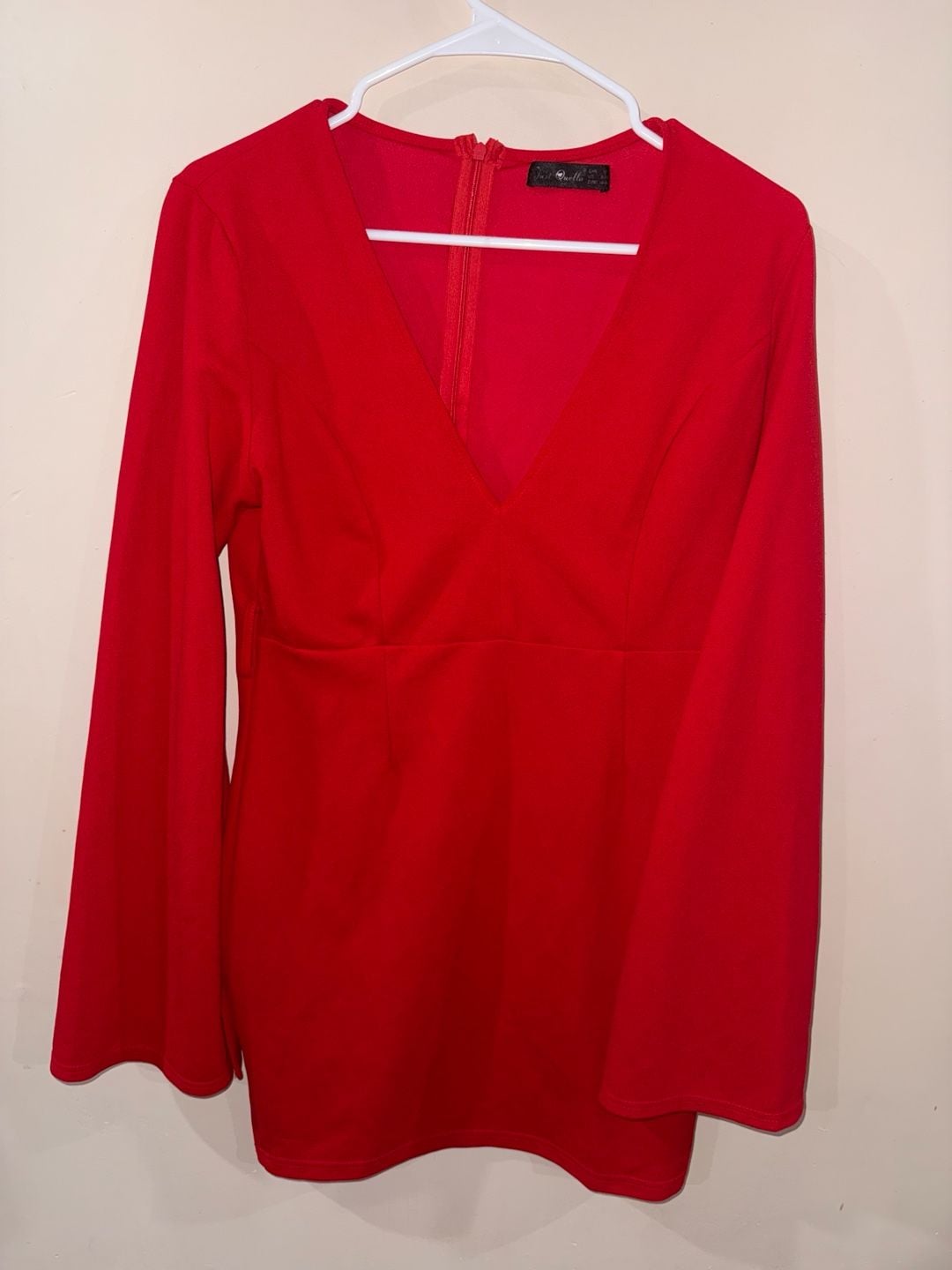 Just Quella Dress Size 8-10 Red V-Neck Long Flare Sleeve Bodycon 2