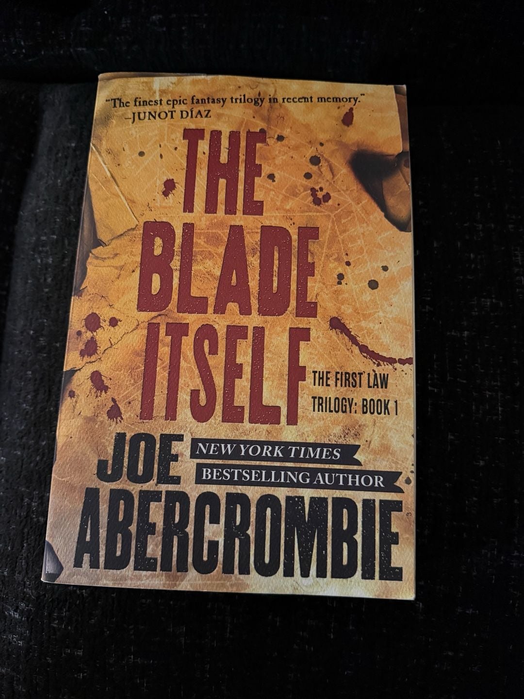 Joe Abercrombie The Blade Itself Paperback Novel Book 1