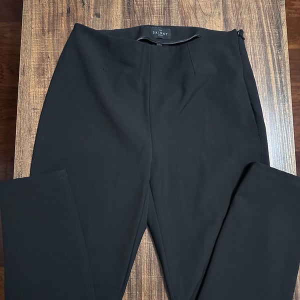 White House Black Market The Skinny Ankle Size 4 Black Pants
