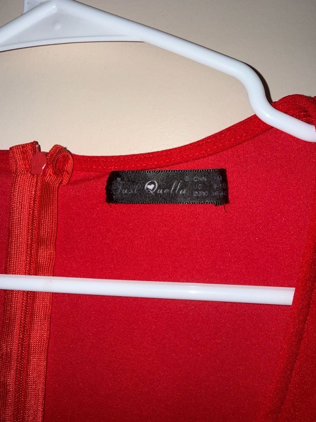 Just Quella Dress Size 8-10 Red V-Neck Long Flare Sleeve Bodycon 4