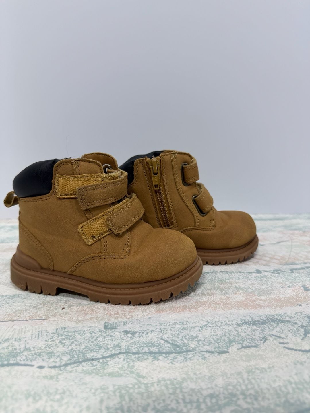 Product thumbnail 5