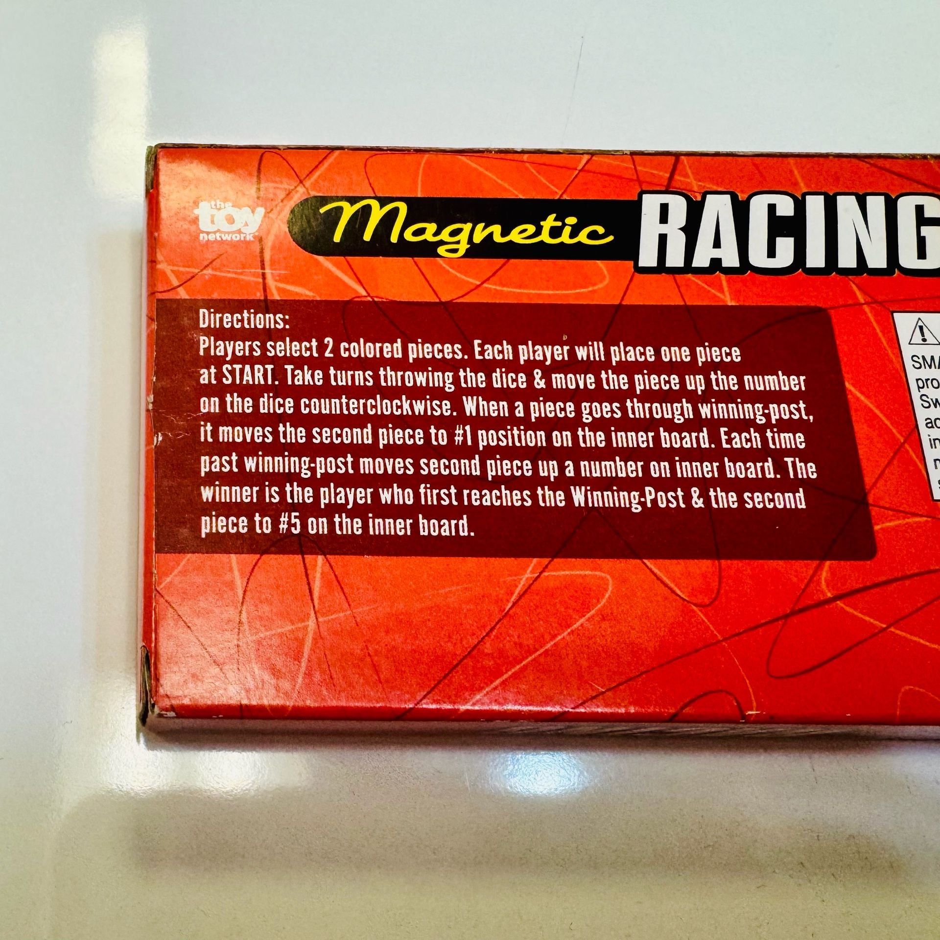 The Toy Network Magnetic Racing Classic Game Fun NEW 3