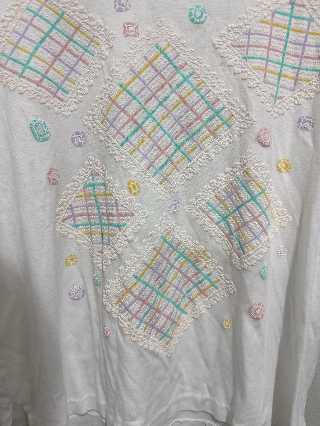 Vintage Cricket Lane T-Shirt Size White Embroidered Lattice Pastel 3