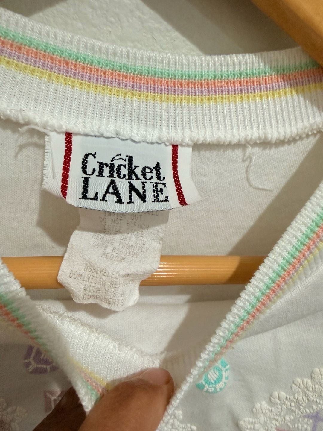 Vintage Cricket Lane T-Shirt Size White Embroidered Lattice Pastel 4