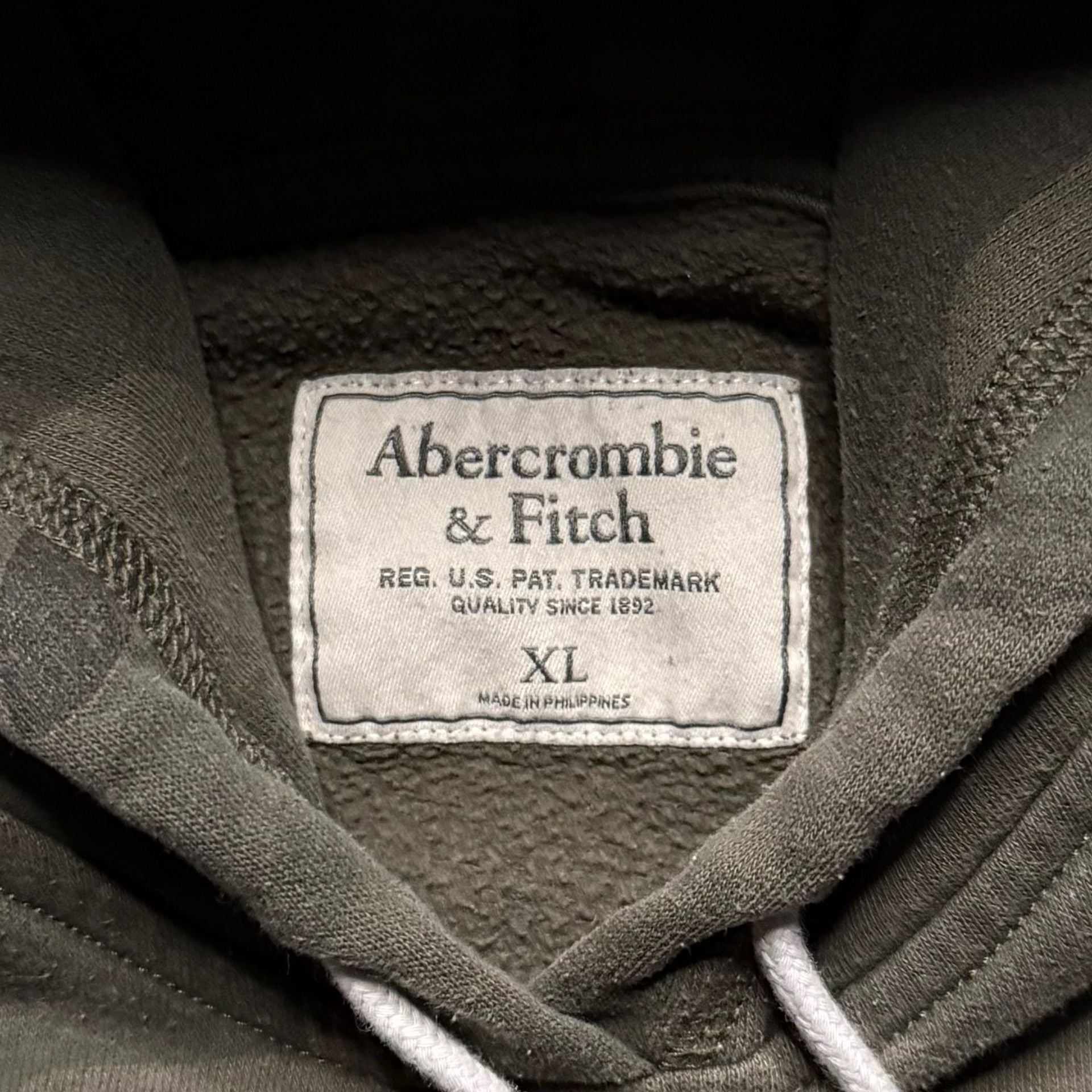 Vintage Y2K Abercrombie & Fitch Camo Hoodie XL New York Spellout 3