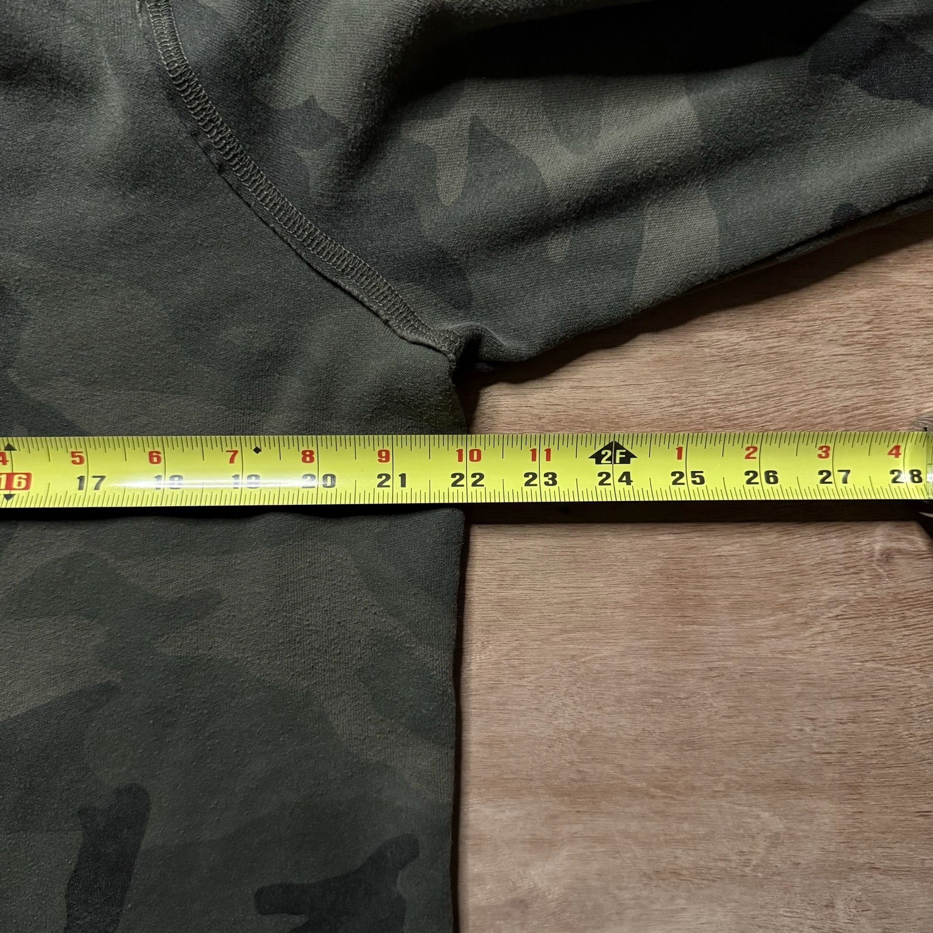 Vintage Y2K Abercrombie & Fitch Camo Hoodie XL New York Spellout 6