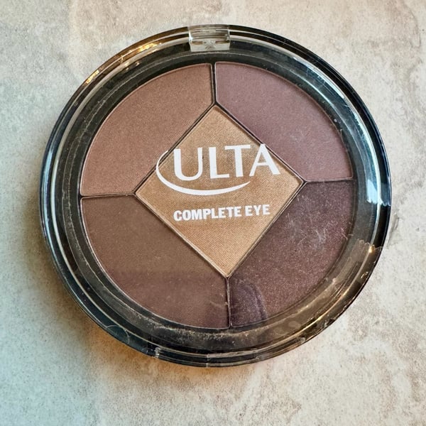 Ulta Complete Eye Indie Eyeshadow Palette 0.4 Oz New Sealed