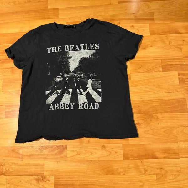 Junk Food The Beatles Abbey Road T-Shirt Size M Black Cotton