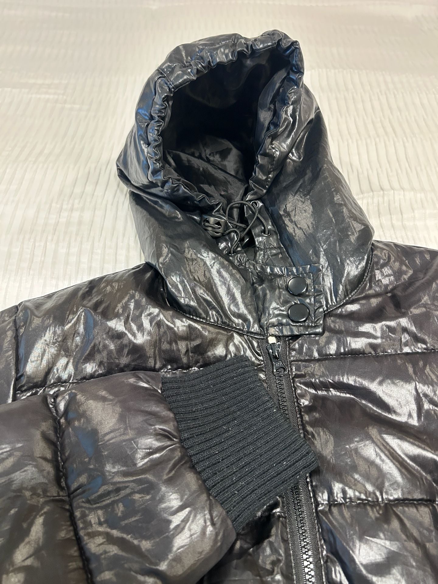 Aeropostale Puffer Jacket Size XL Black Shiny Hooded Puffer Coat 2