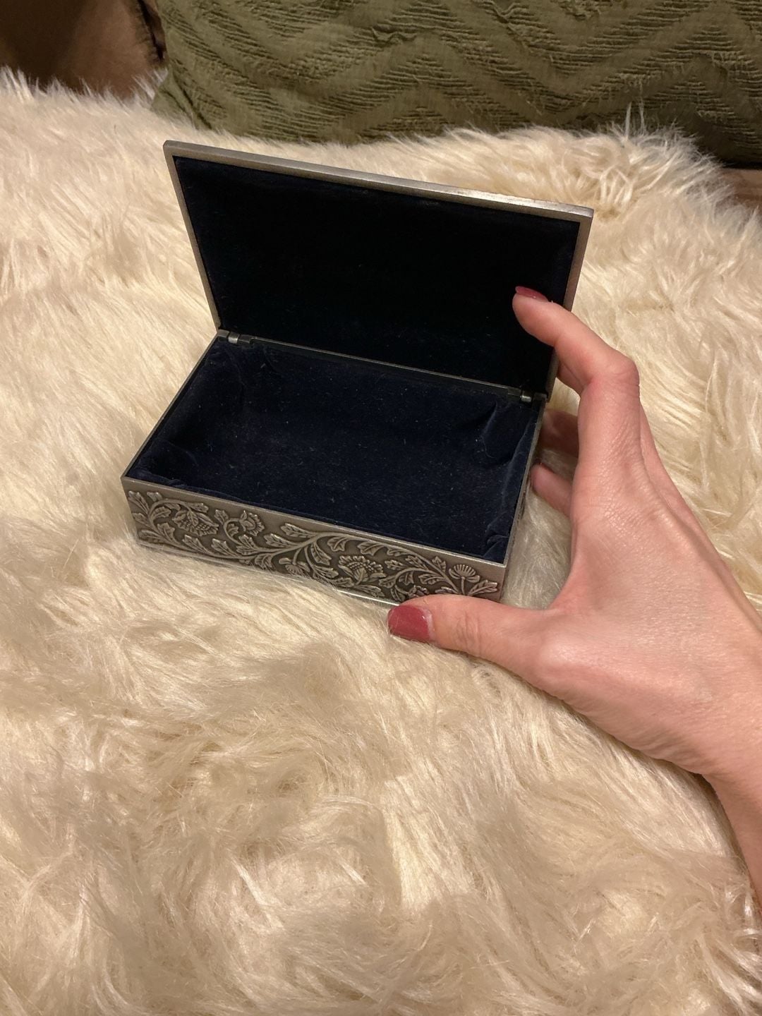 Vintage Godinger Silver Plate Ornate Floral Trinket Box Velvet Lined 4