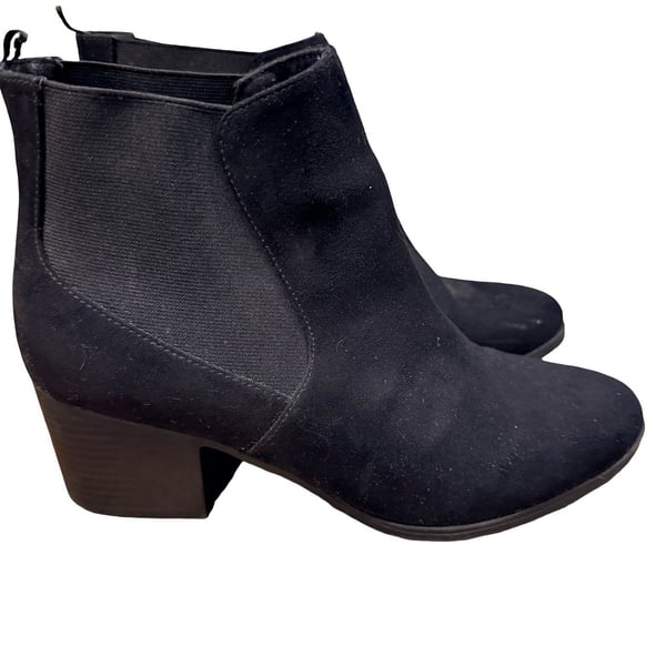 Divided H&M Chelsea Ankle Boots Size 8 Black Suede Block Heel