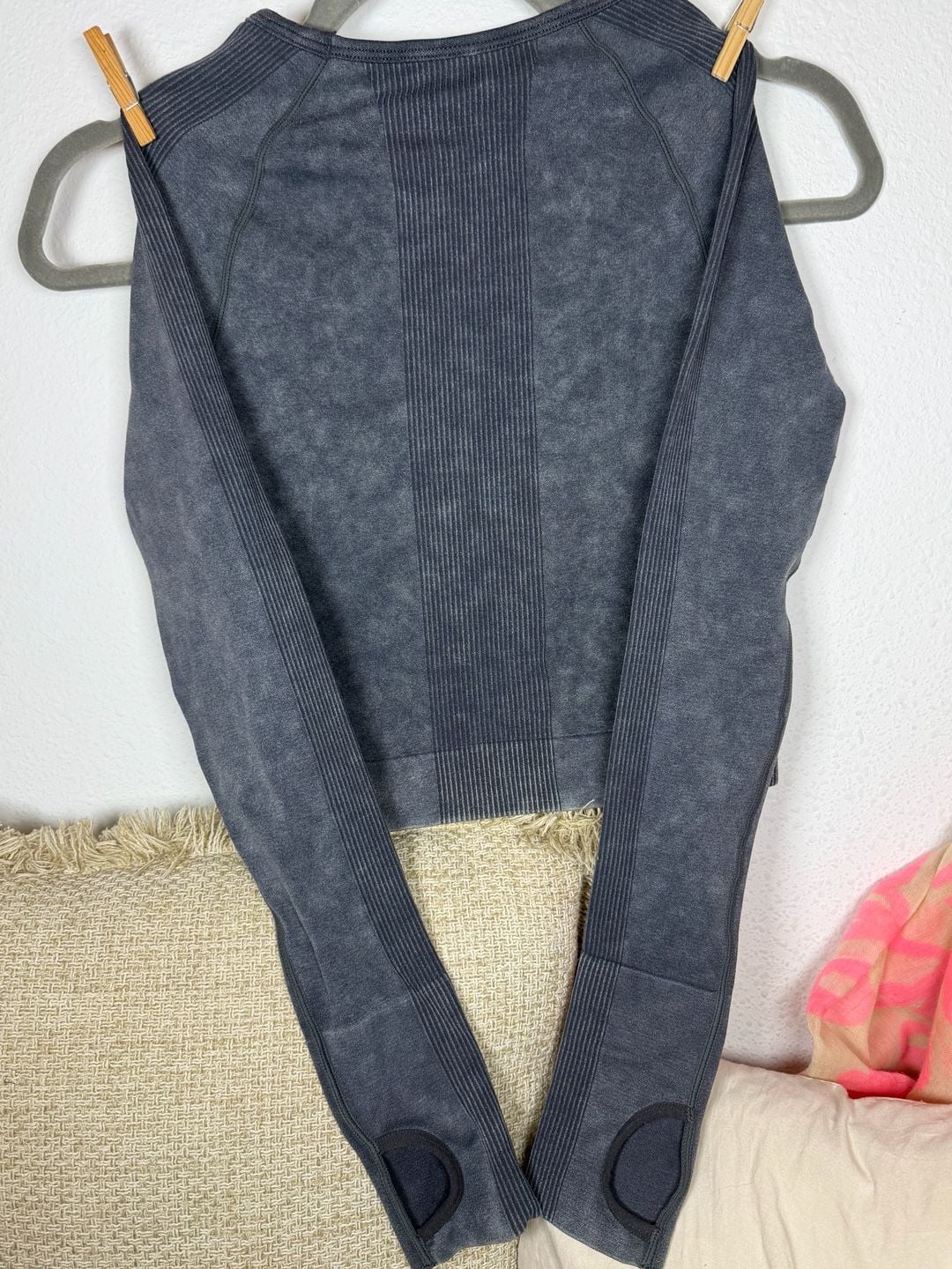 Victoria's Secret Pink Seamless Workout Cropped Crew Grey Wash Womens XS 2