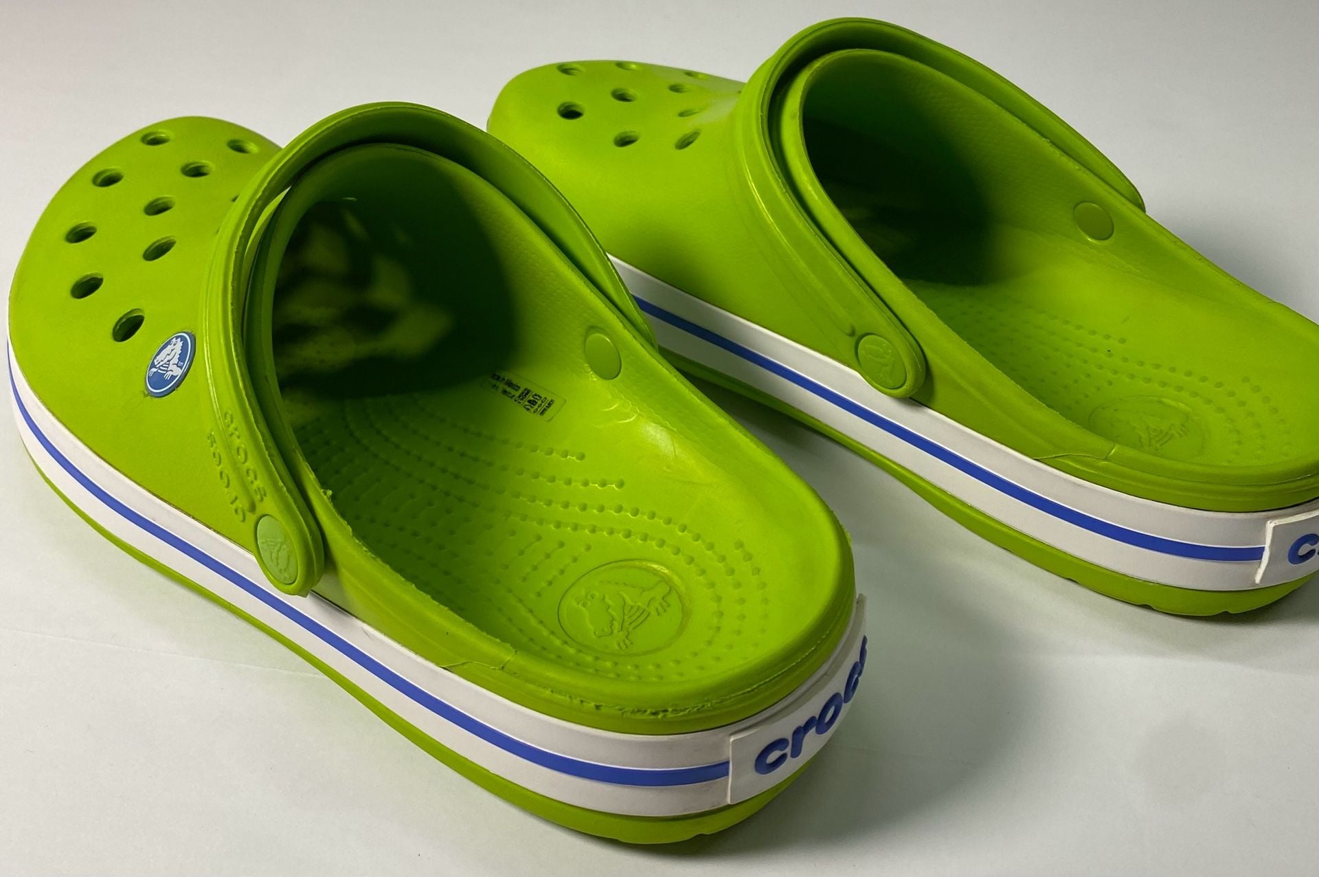 Crocs Crocband Clog Size M7/W9 Volt Green Lime 4