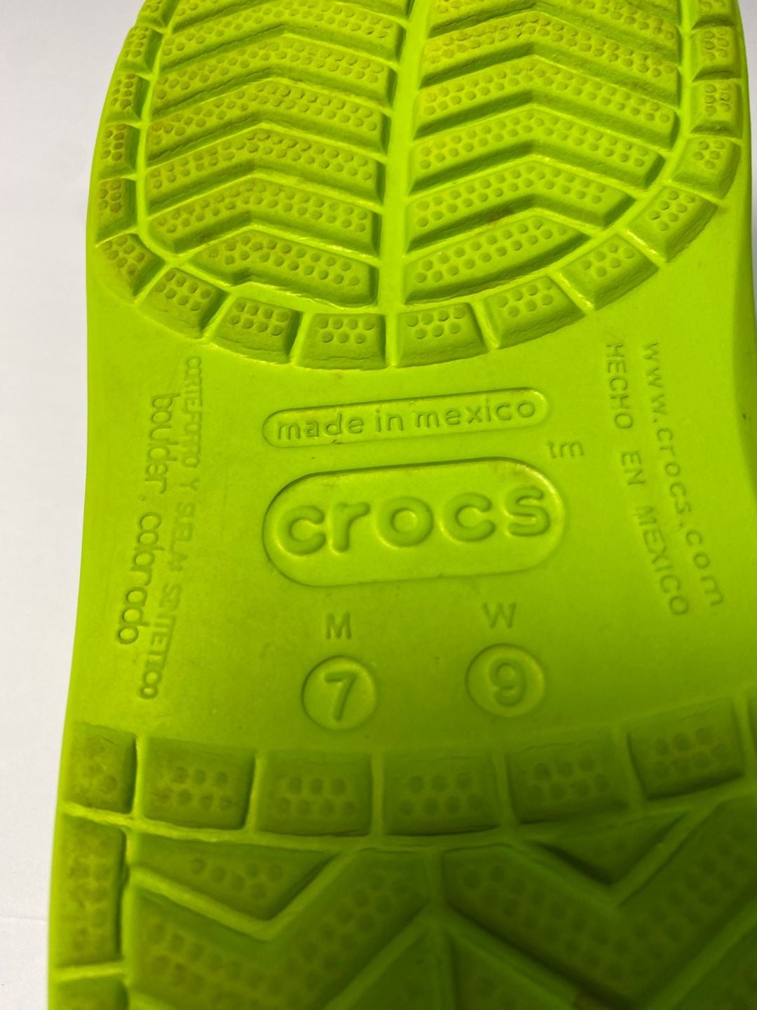 Crocs Crocband Clog Size M7/W9 Volt Green Lime 8