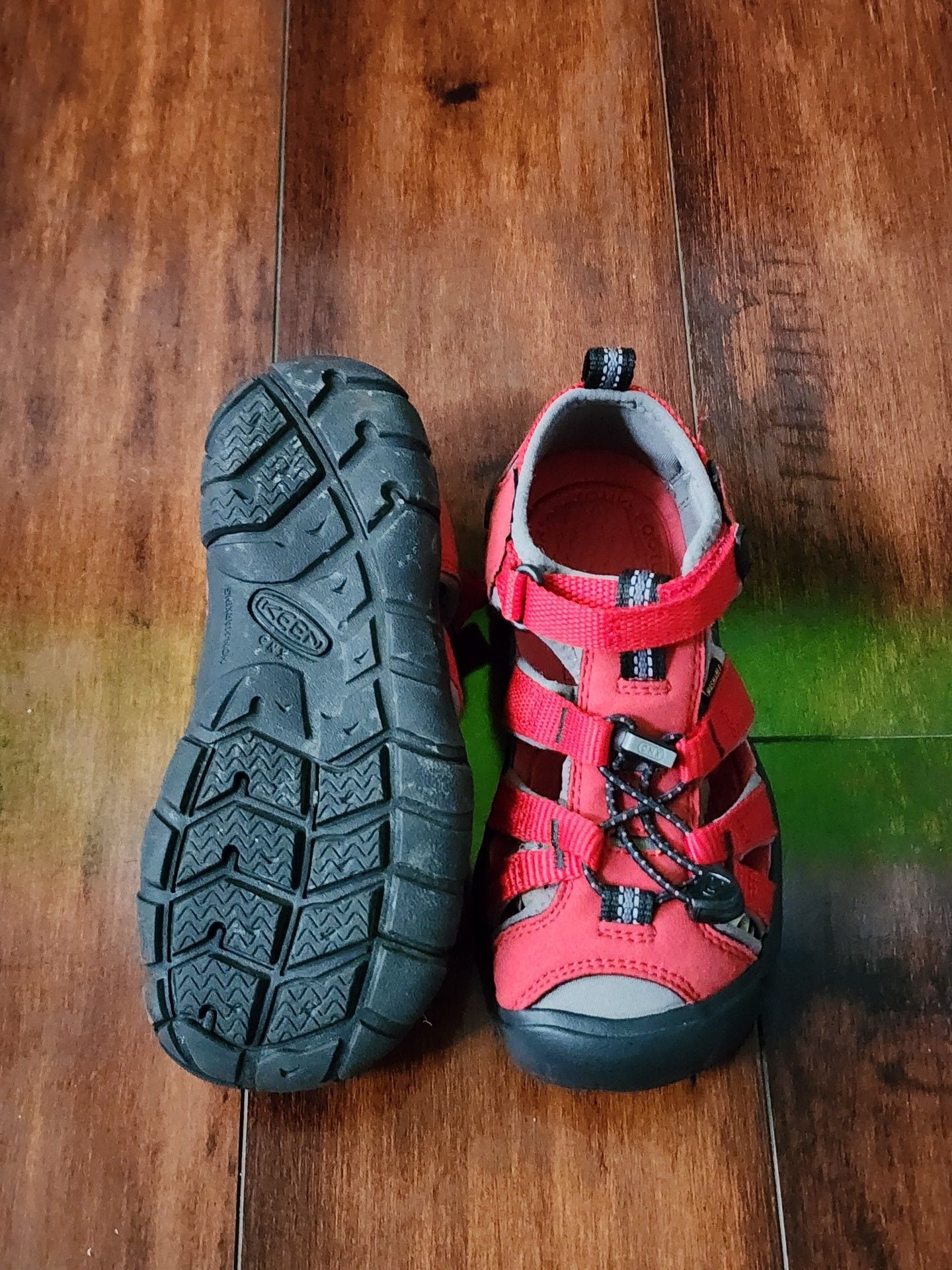 KEEN Kids Newport H2 Sandals – Red – Size 12 9