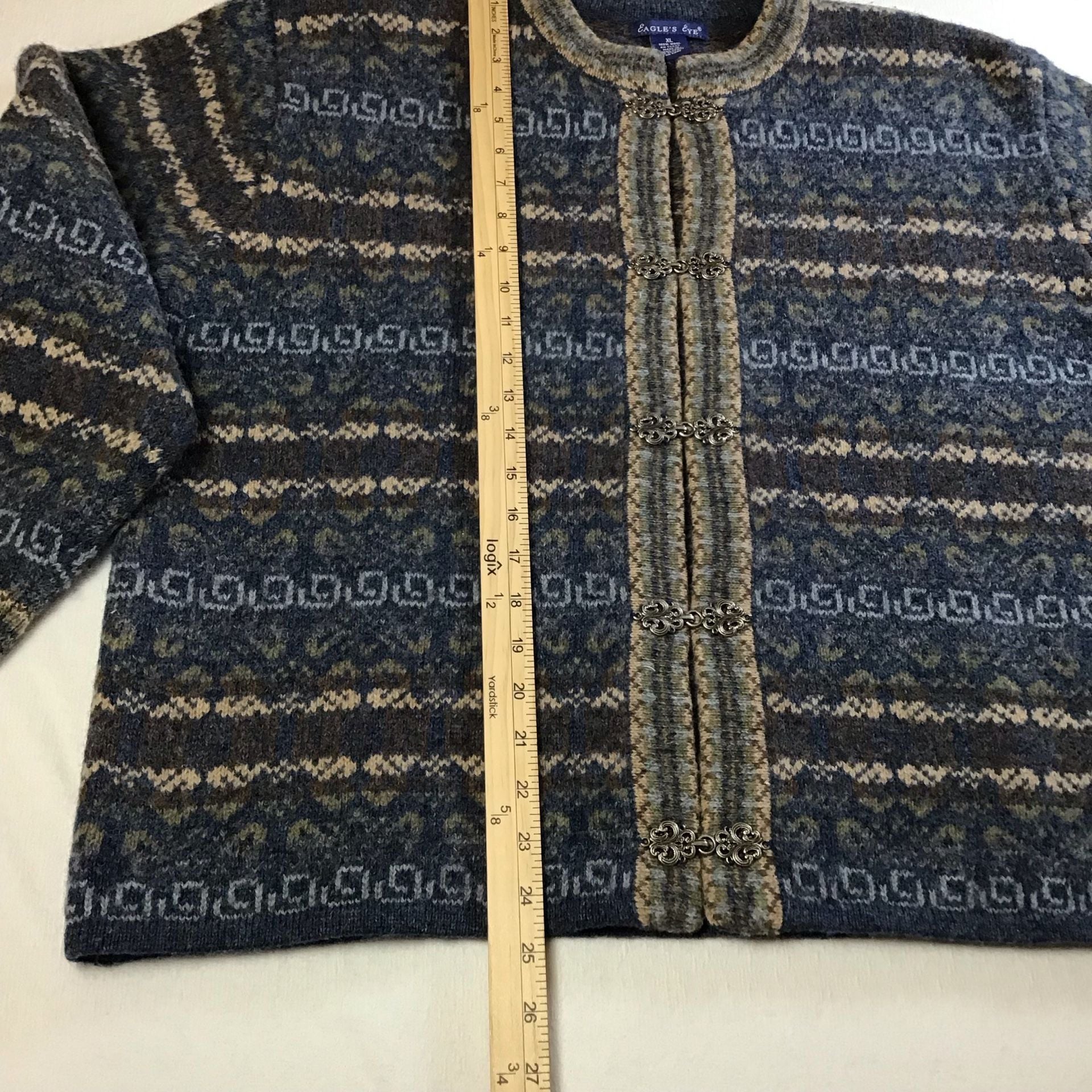 Eagle's Eye 100% Wool Nordic Cardigan with Pewter Clasps XL Vintage Cottagecore 6