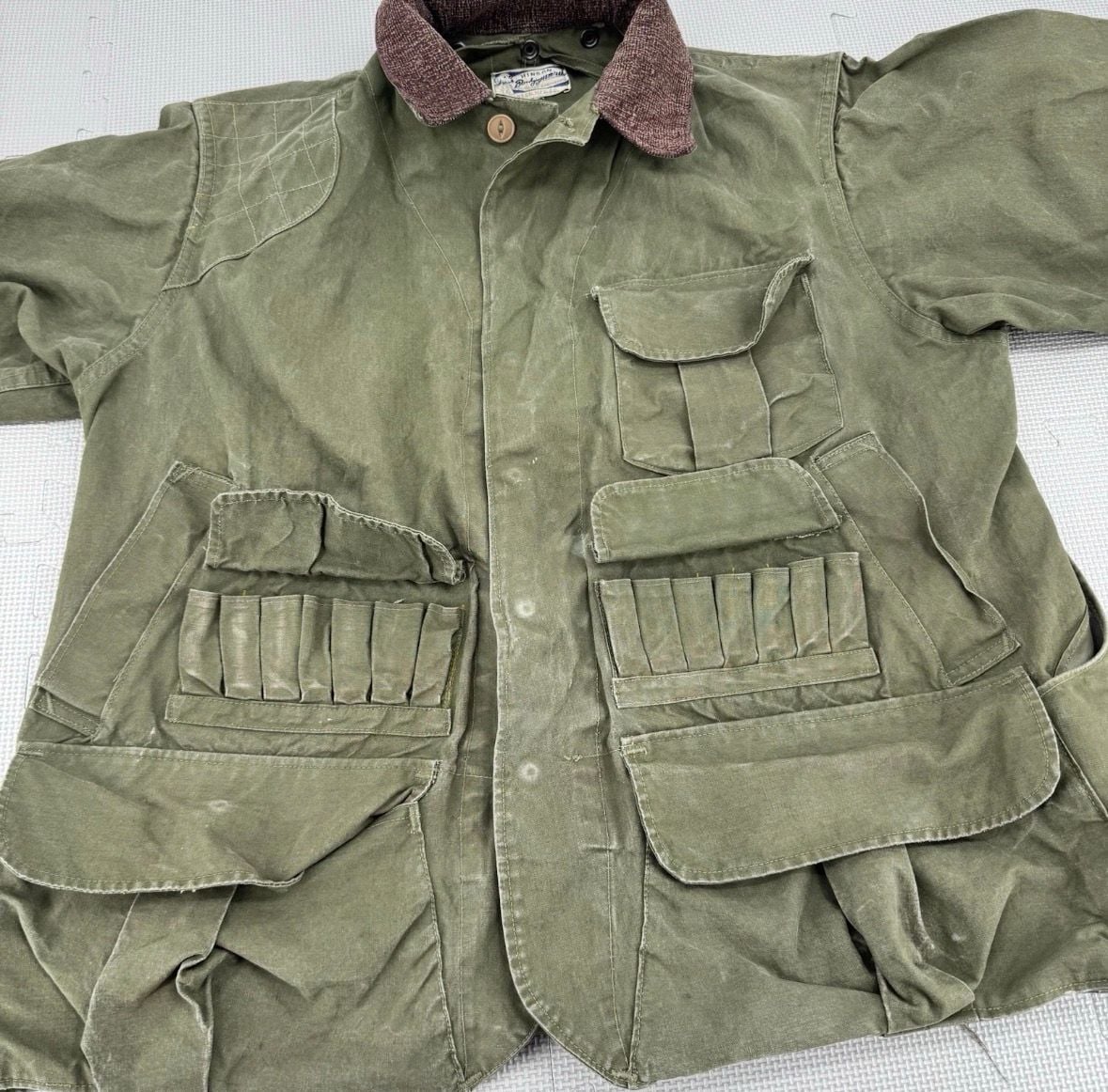 VTG 40s Hinson Bodyguard Hunting Jacket 44 Canvas Ammo Game Pocket Corduroy 3