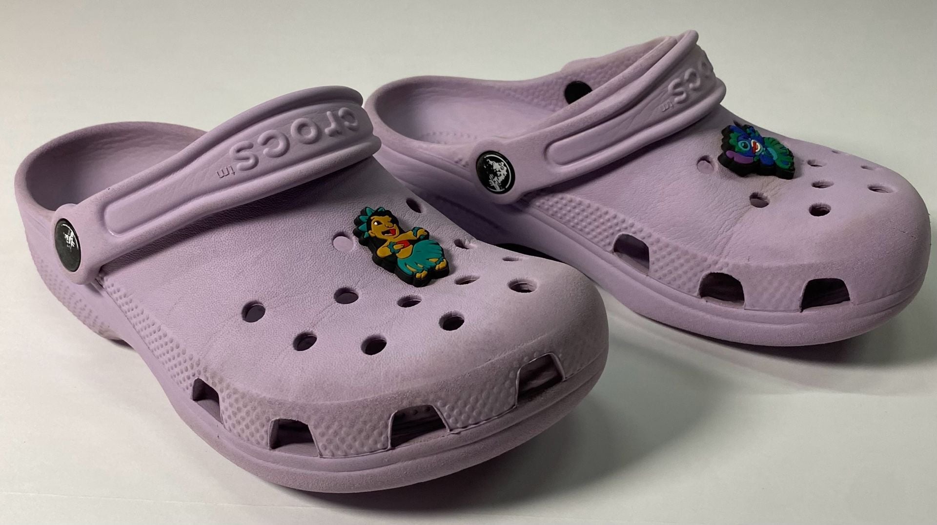 Crocs Classic Clog J1 Lavender Purple With Charms 3