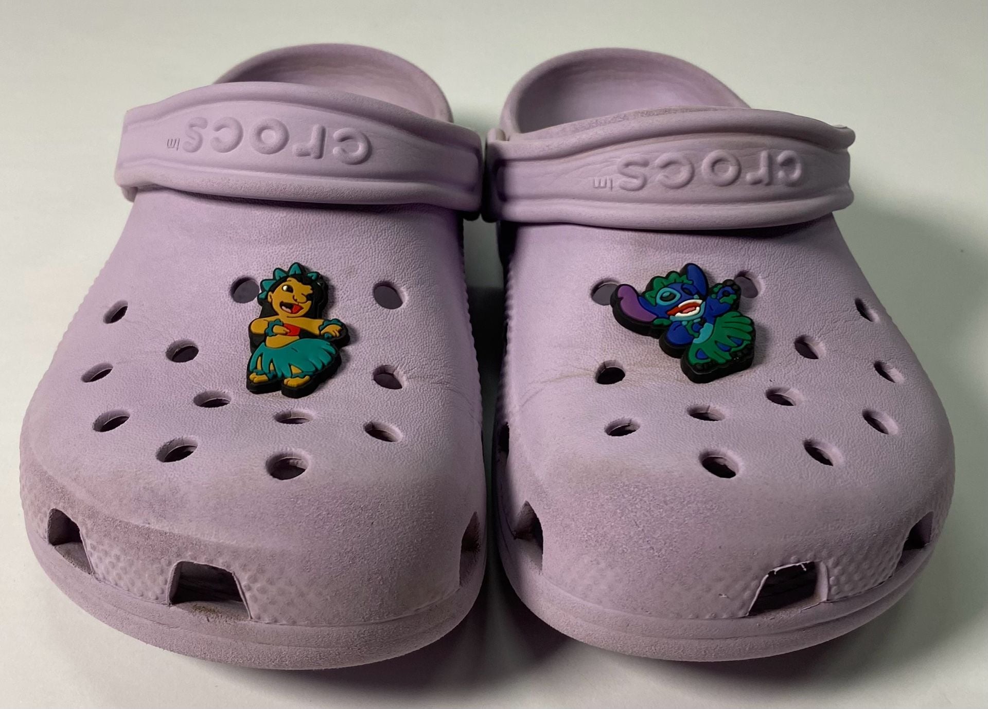 Crocs Classic Clog J1 Lavender Purple With Charms 5