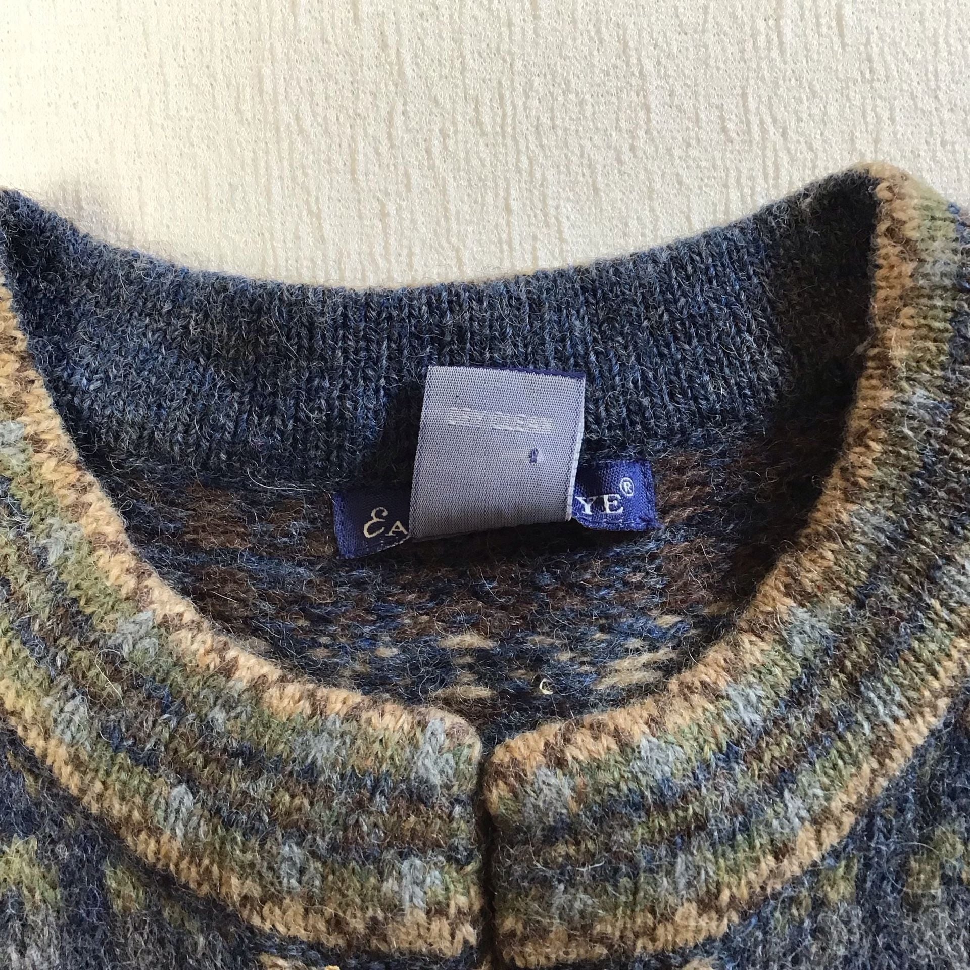 Eagle's Eye 100% Wool Nordic Cardigan with Pewter Clasps XL Vintage Cottagecore 9