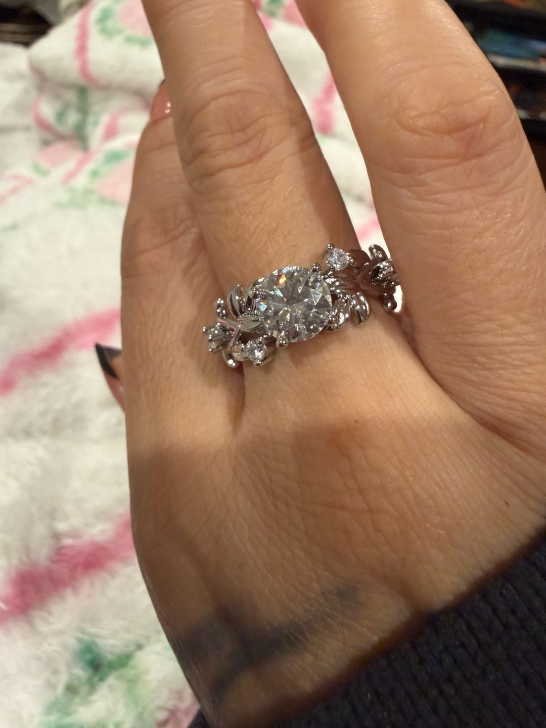2.0 Carat Moissanite Ring Size 10 Sterling Silver 5