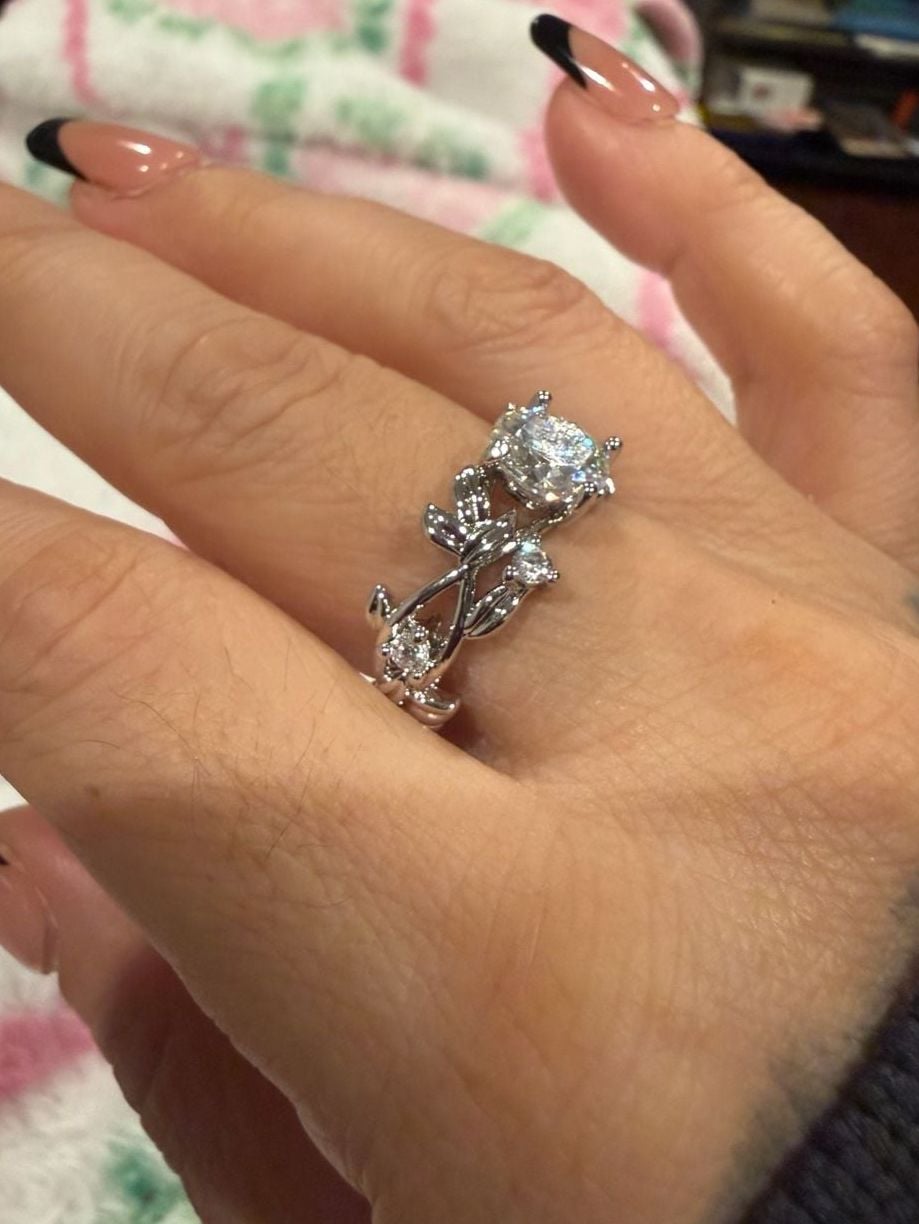 2.0 Carat Moissanite Ring Size 10 Sterling Silver 6